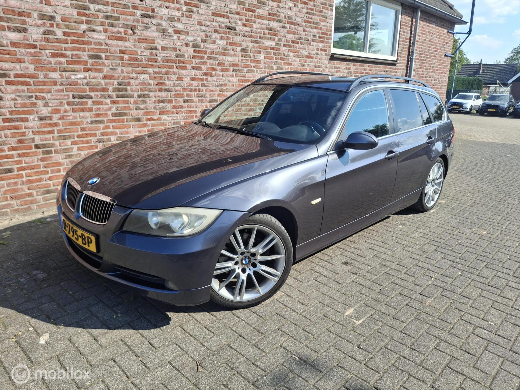 Foto van BMW 3ER REIHE