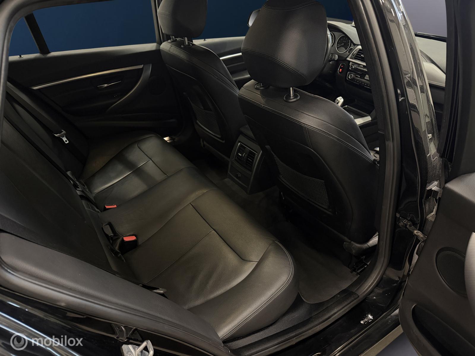 Foto van BMW 318i
