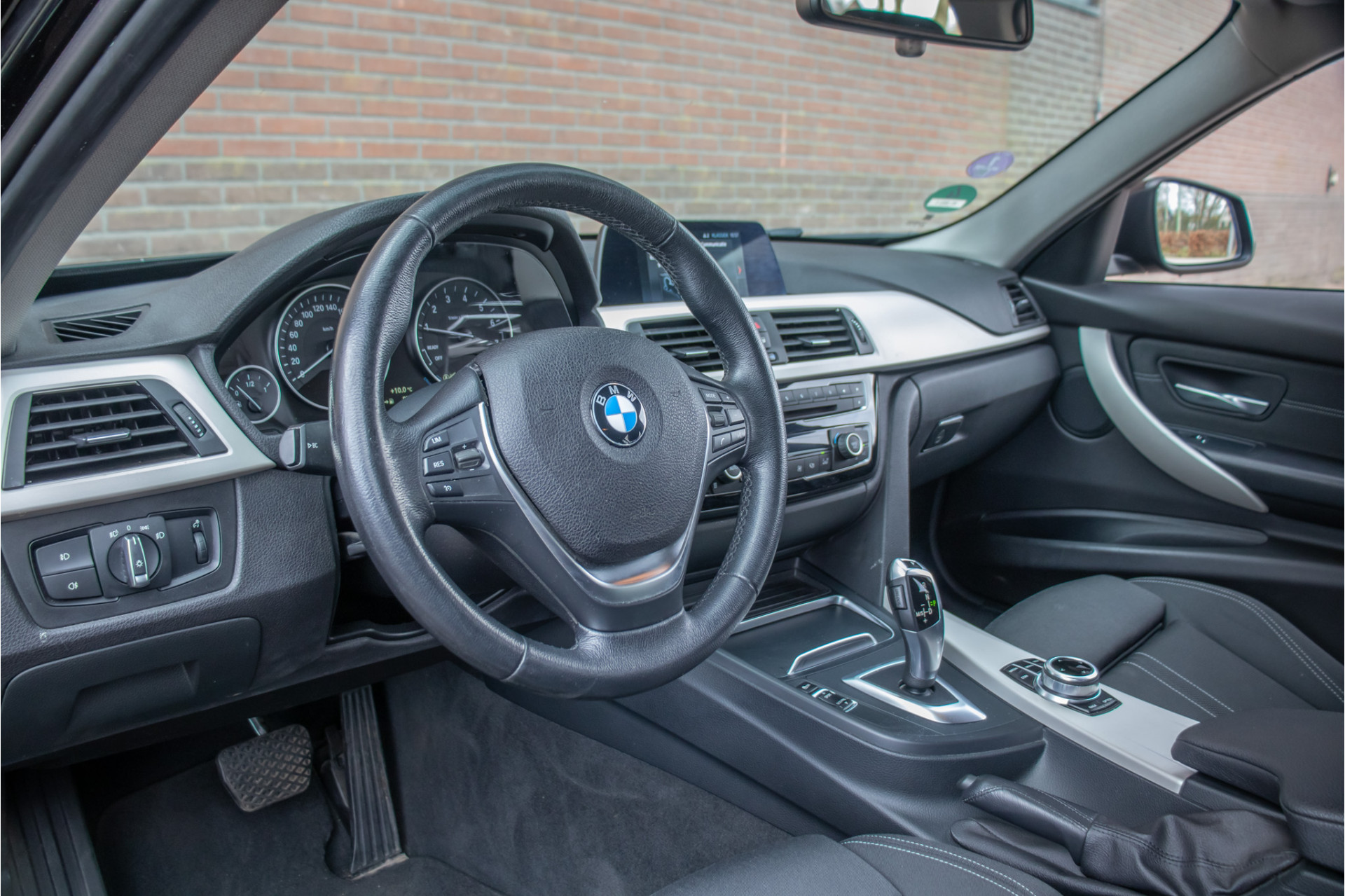 Foto van BMW 318i