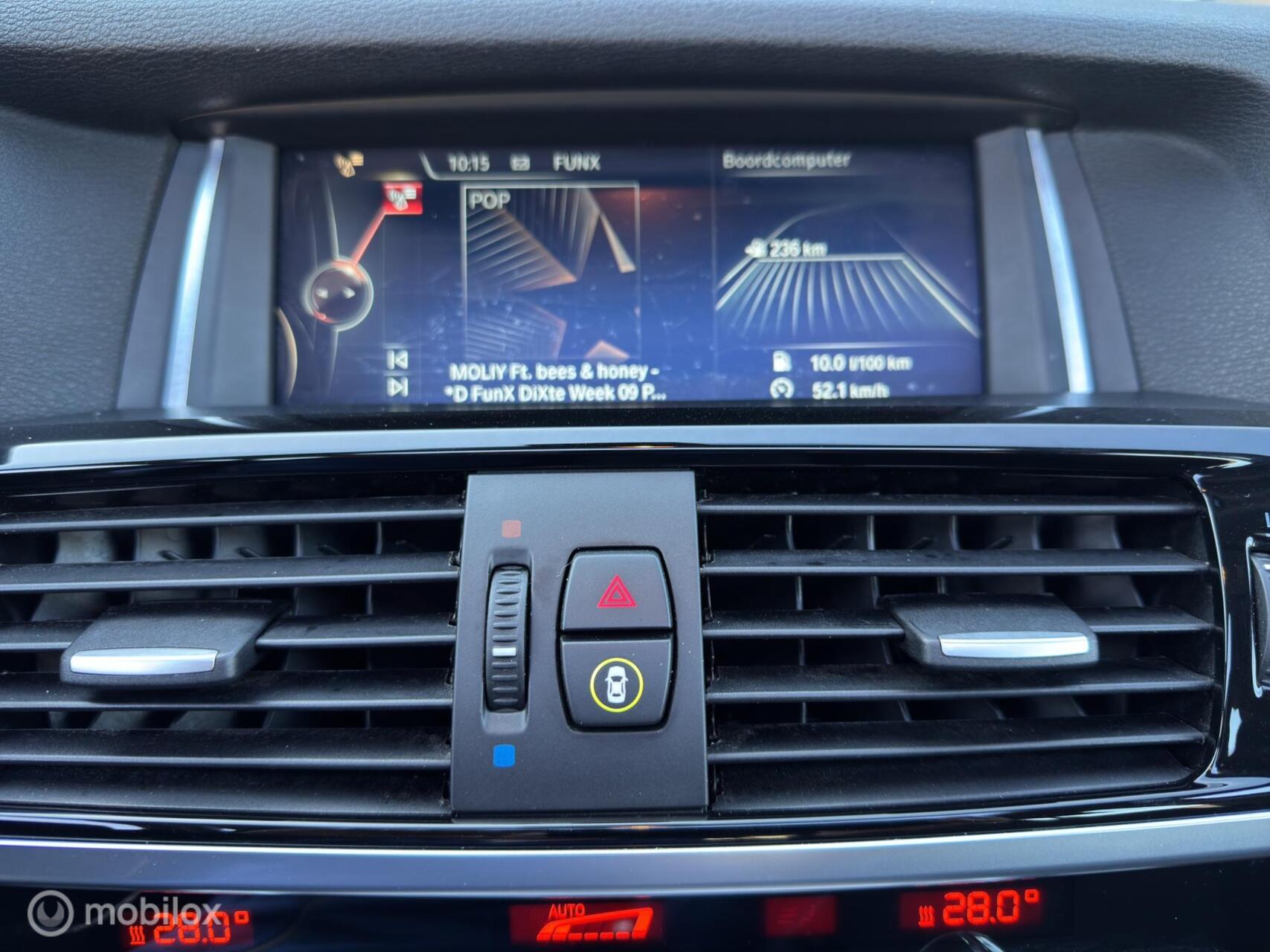 Foto van BMW X3 Xdrive28i