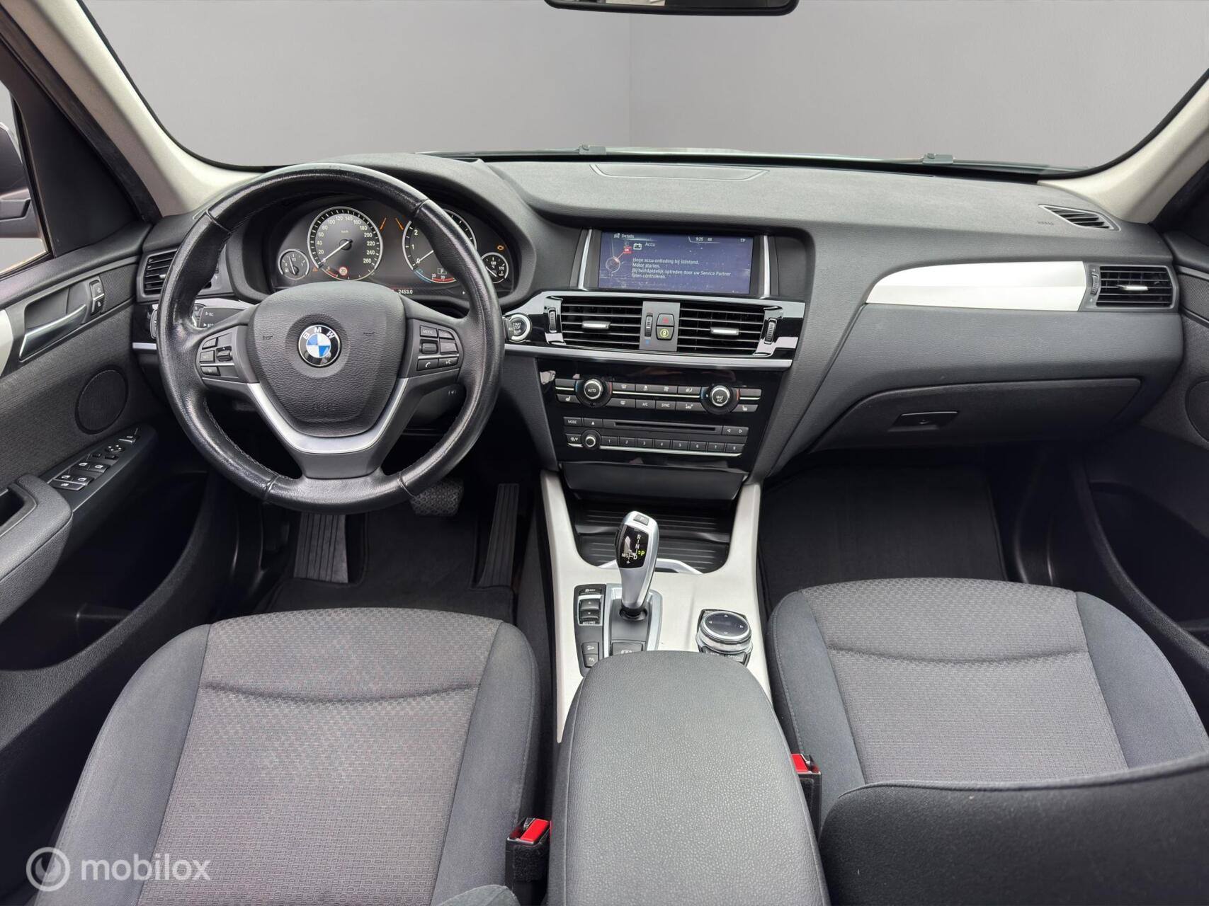 Foto van BMW X3 Xdrive28i