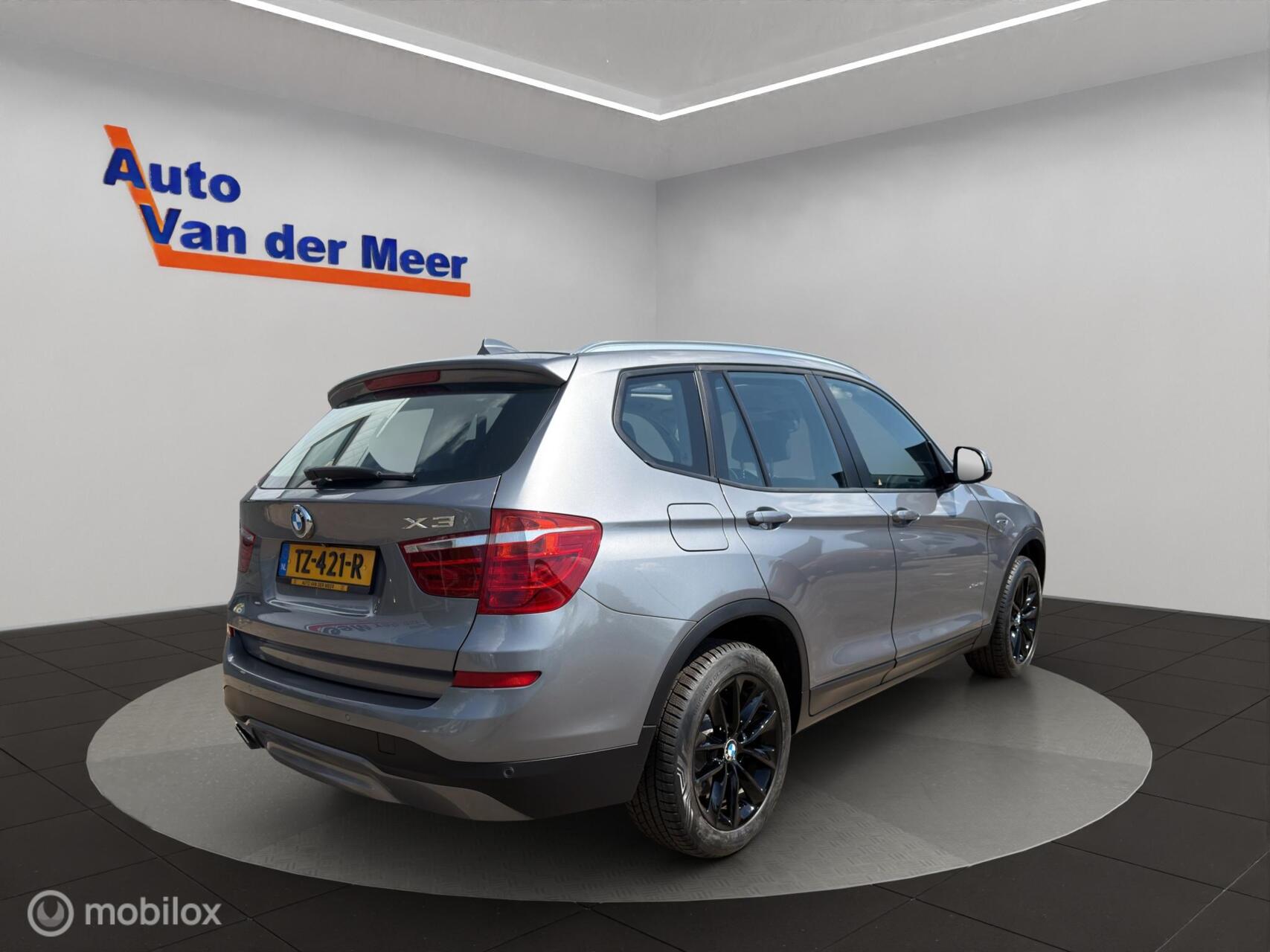 Foto van BMW X3 Xdrive28i