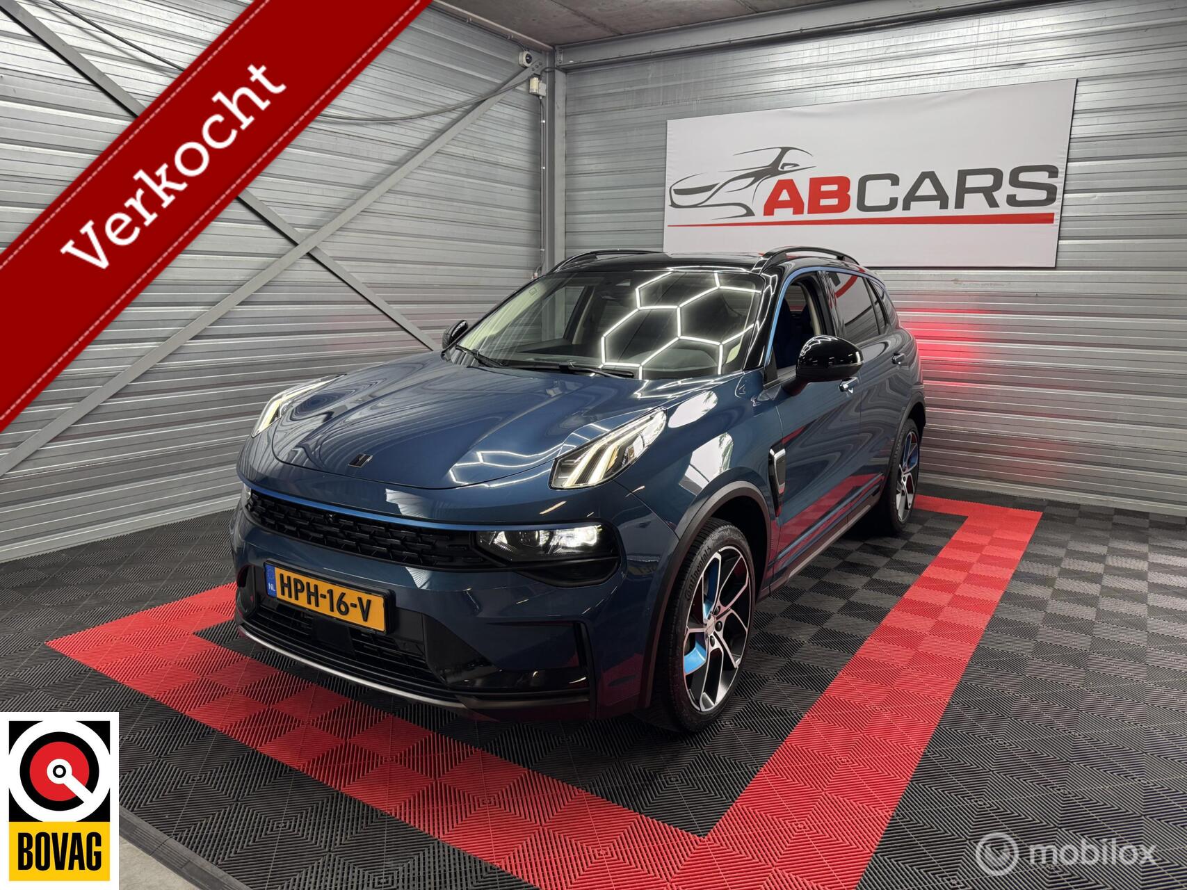 Foto van LYNK&CO LYNK & CO 01