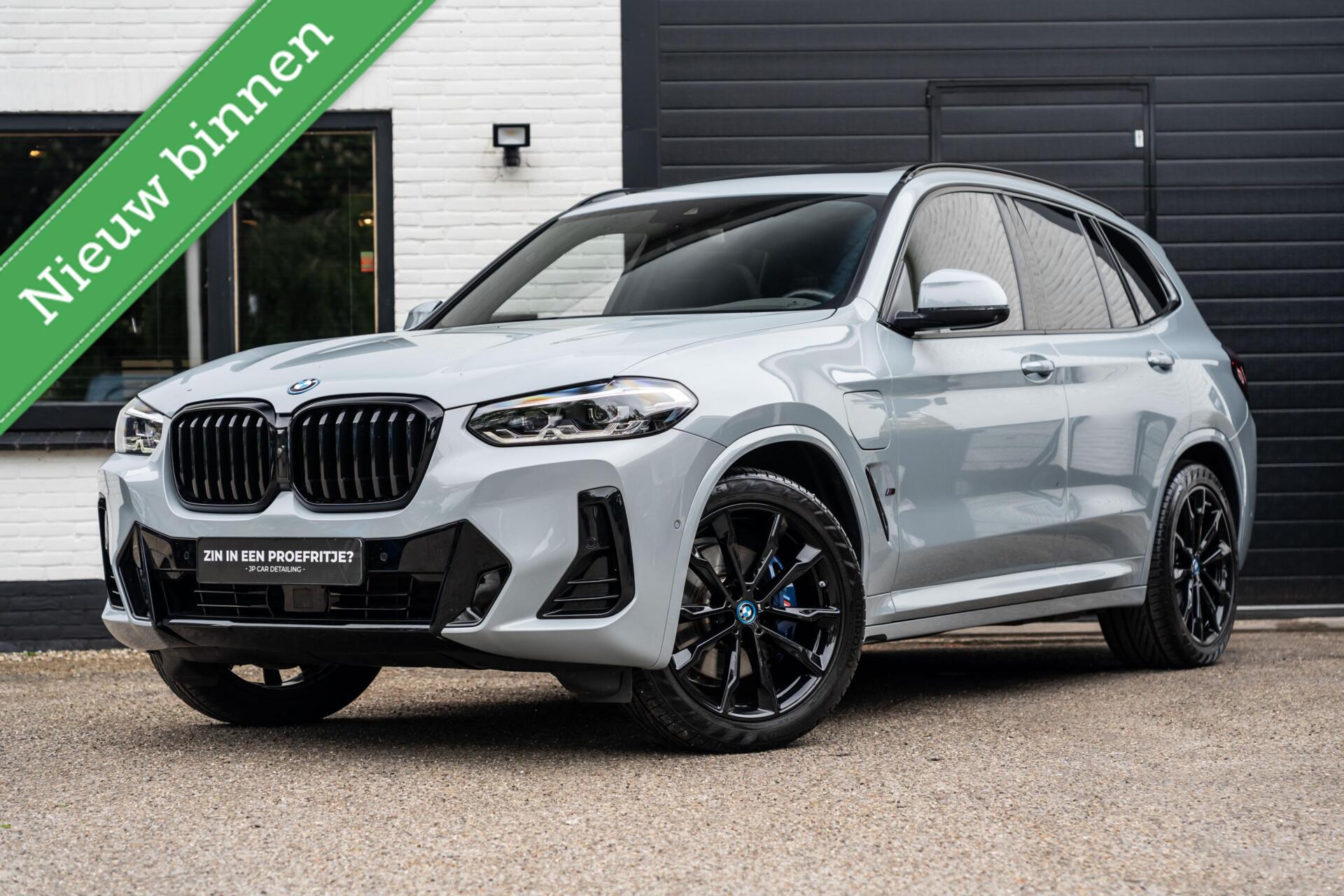 Foto van BMW X3 XDRIVE30E
