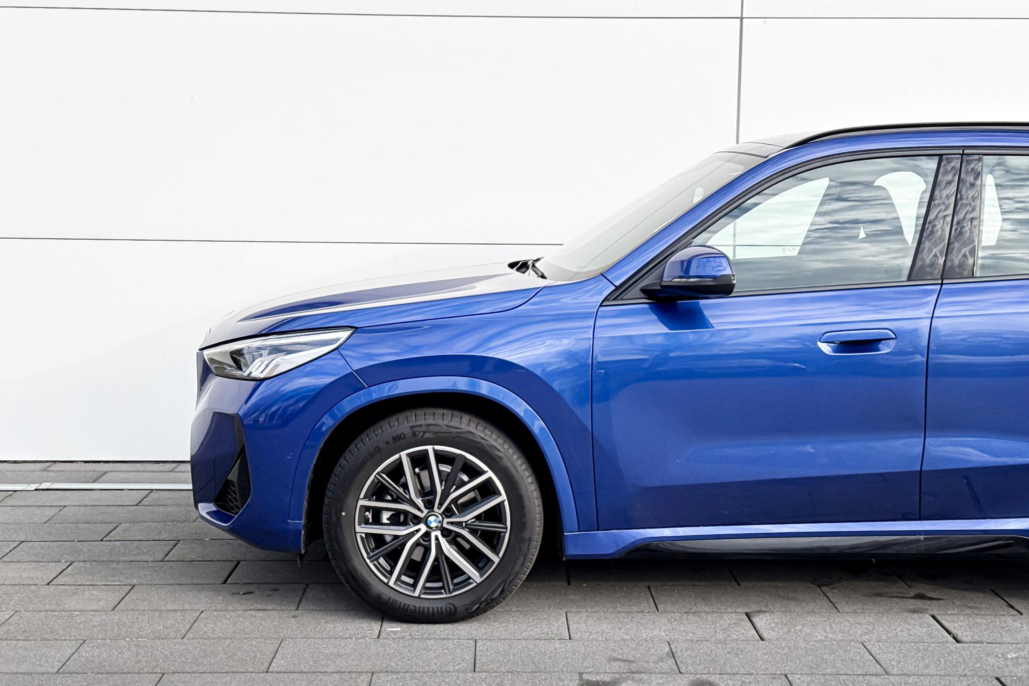 Foto van BMW Ix1 Edrive20