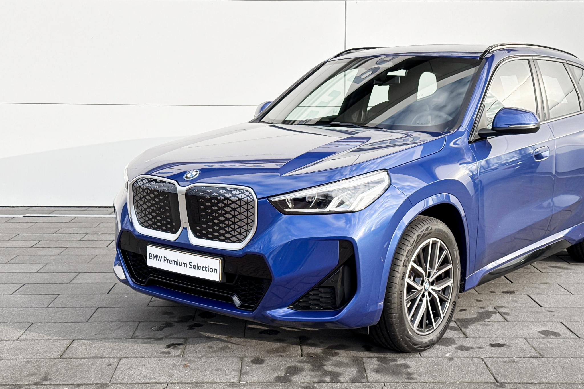 Foto van BMW Ix1 Edrive20