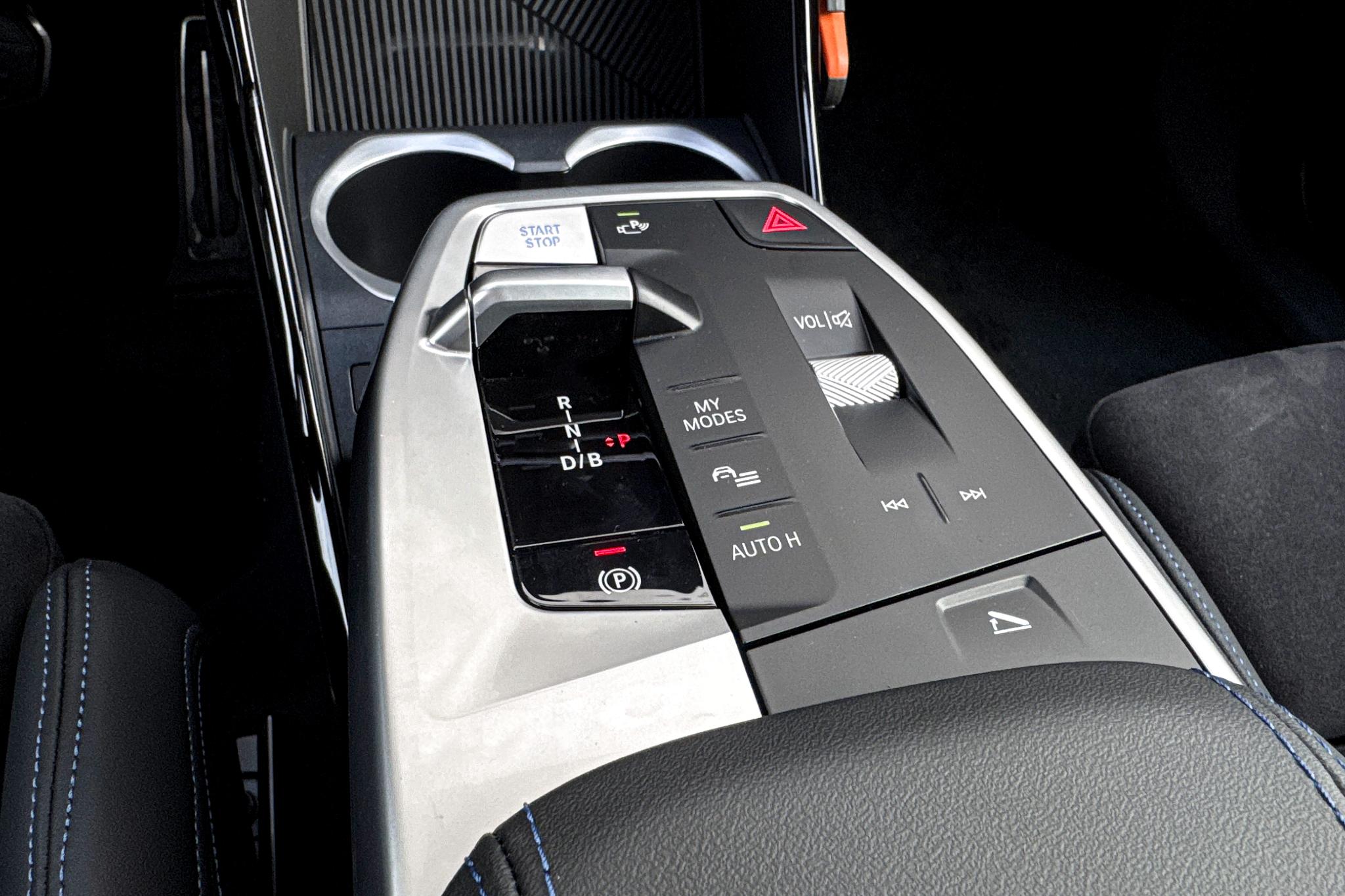 Foto van BMW Ix1 Edrive20