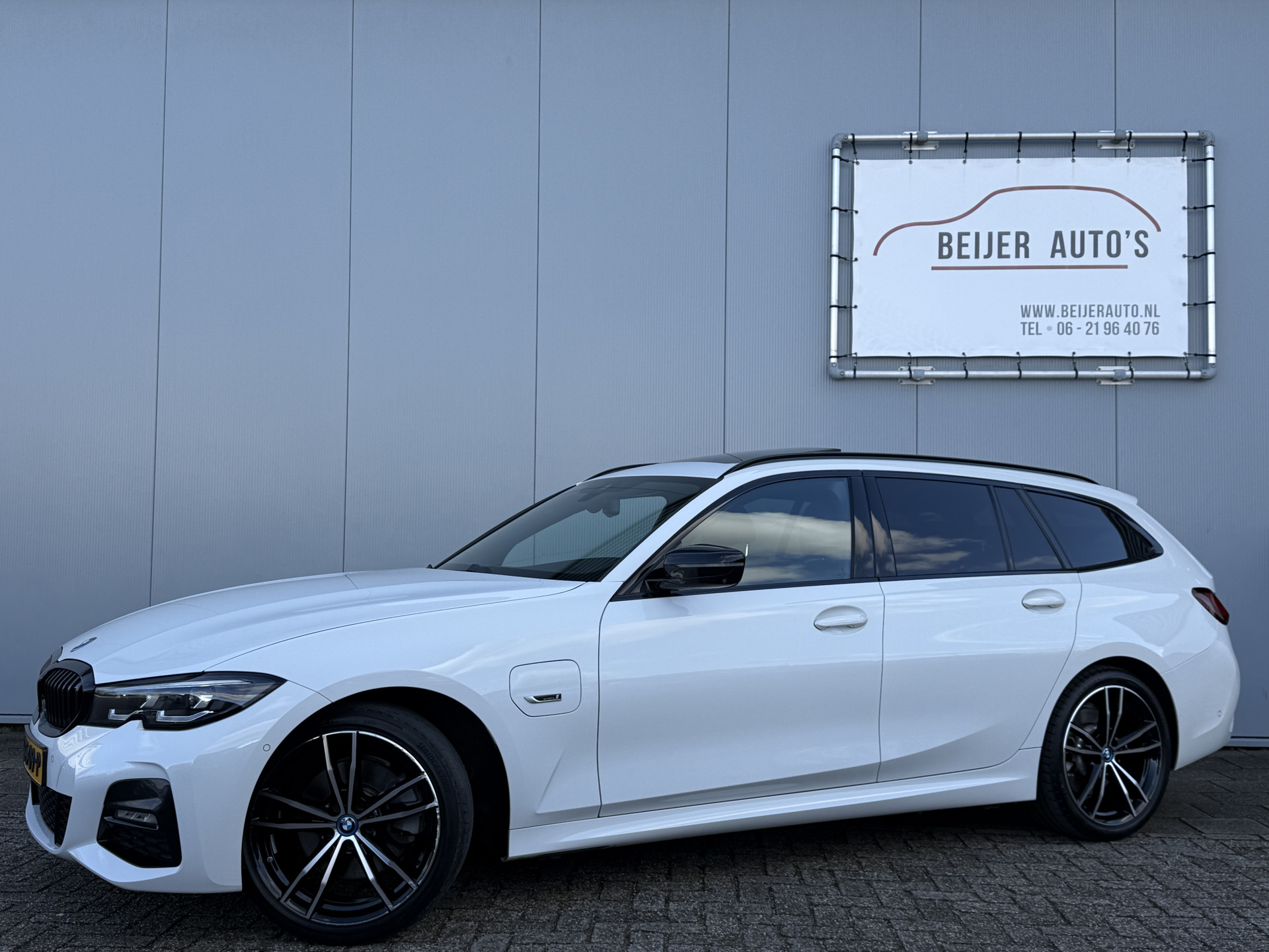 Foto van BMW 320E