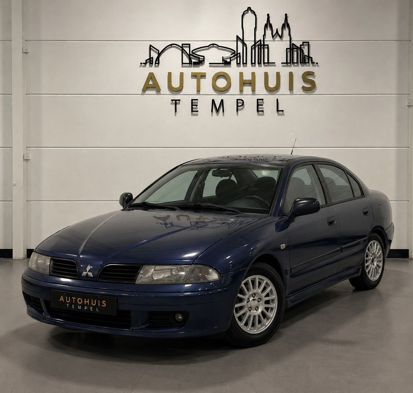 Foto van MITSUBISHI CARISMA