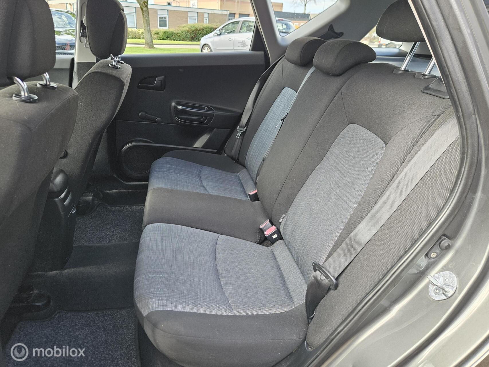 Foto van Kia Cee D