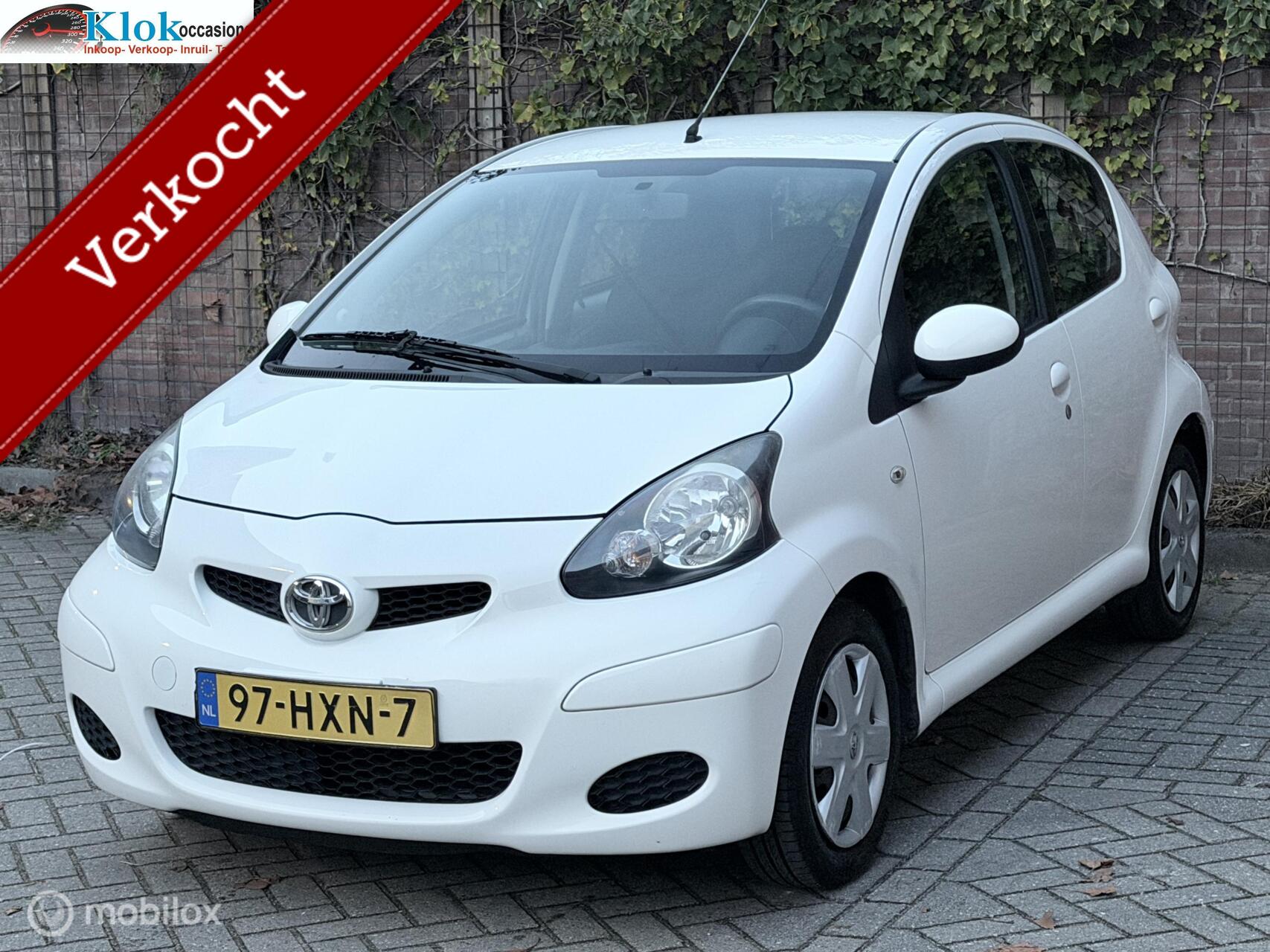 Toyota Toyota Aygo 1.0-12V Comfort NAP Airco 5Deurs New APK 2009 - voorkant