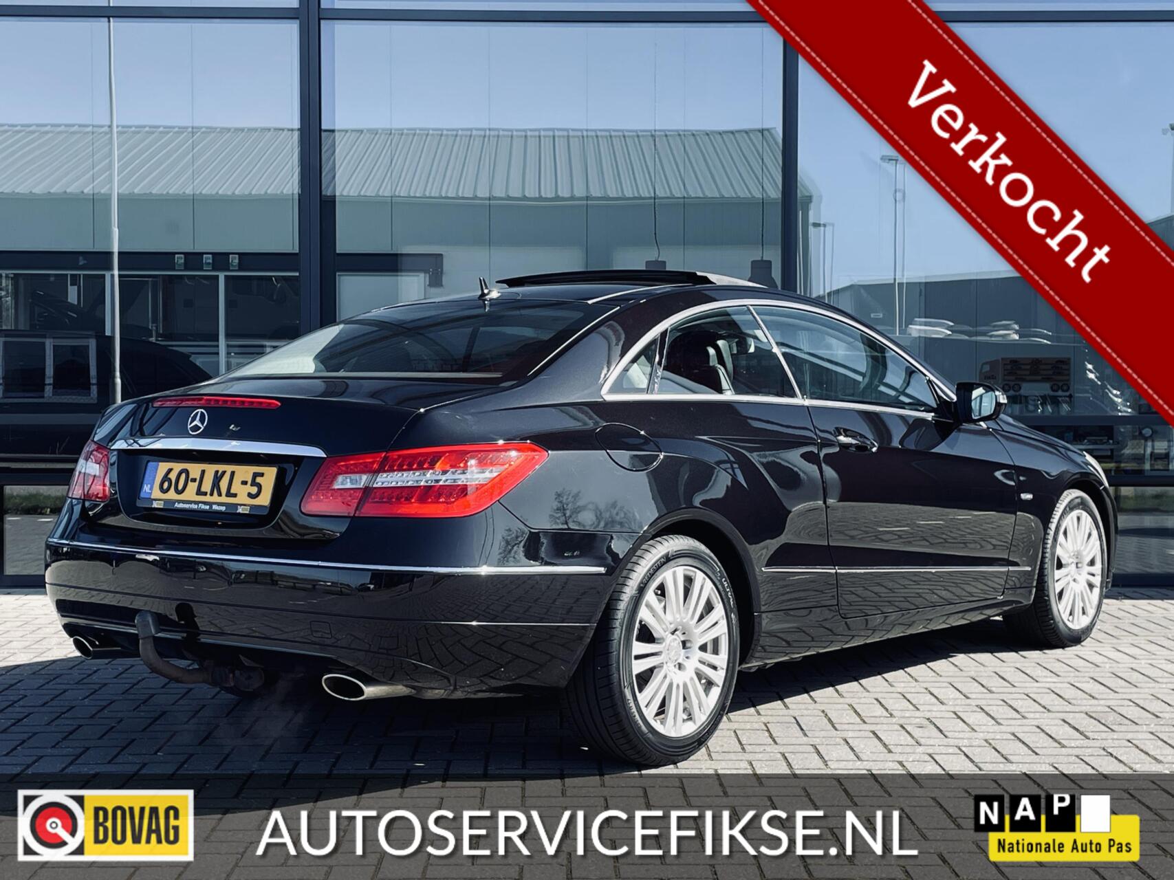 Mercedes-Benz E 350 Cgi 350 V6 ELEGANCE | ZW. LEER | PANO | 2009 - voorkant