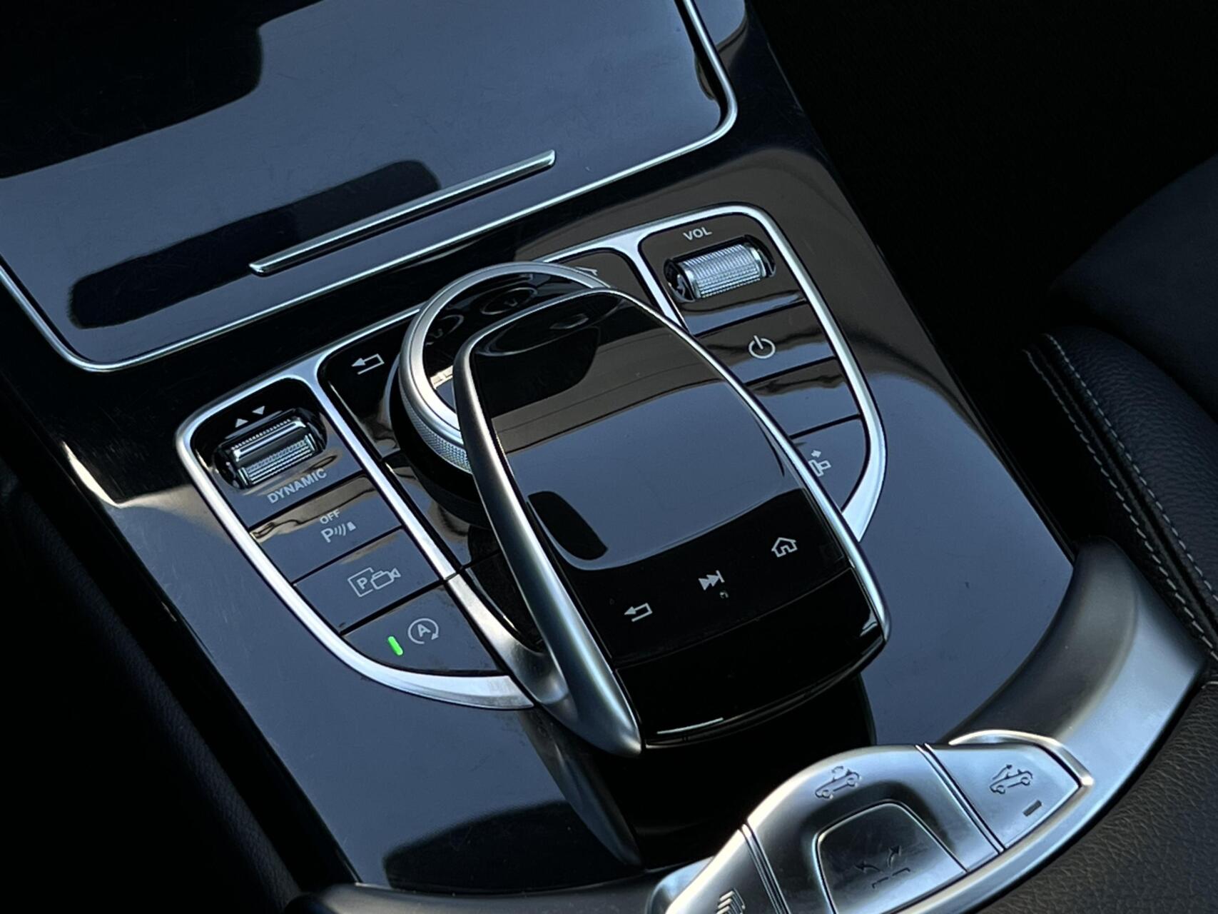 Foto van Mercedes-Benz C 200