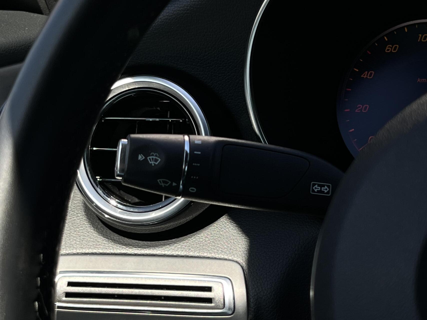 Foto van Mercedes-Benz C 200