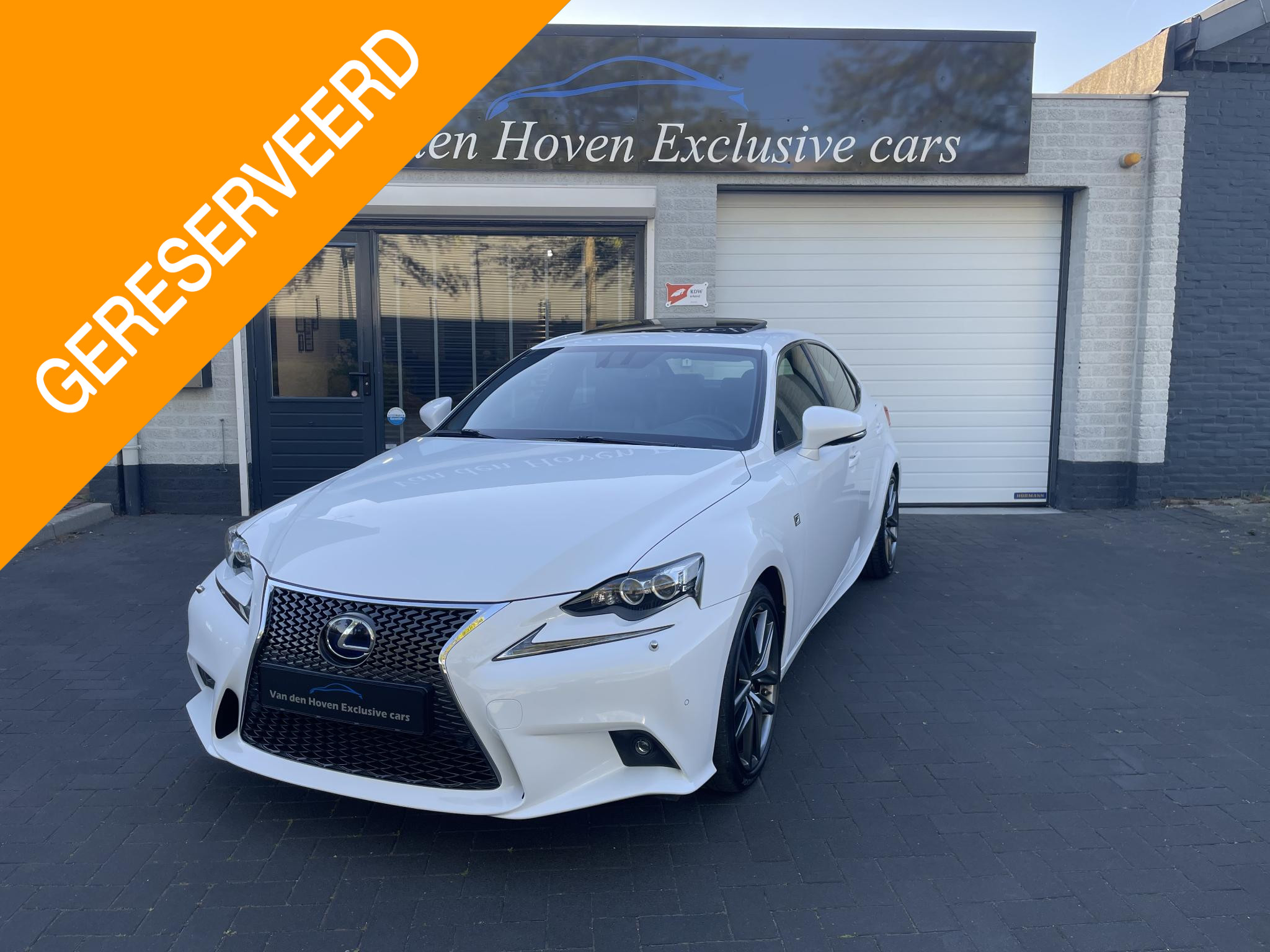 Foto van Lexus IS