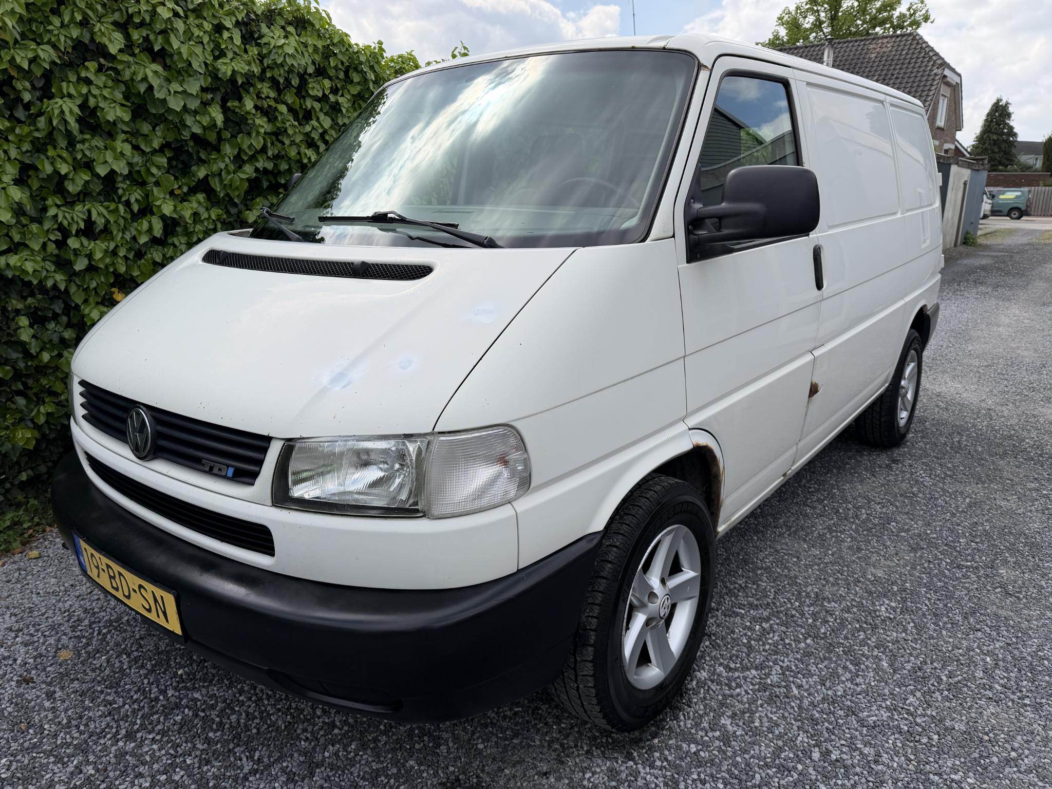Foto van Volkswagen Transporter Bestel 0,8 Tdi 65 KW