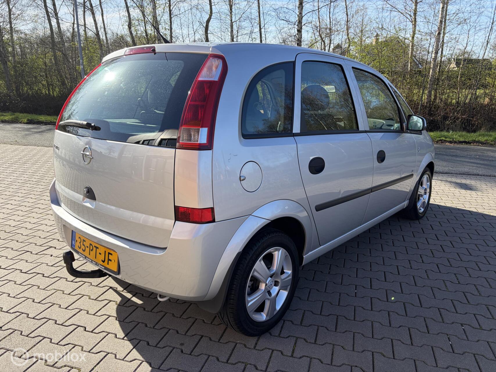 Foto van Opel Meriva-a