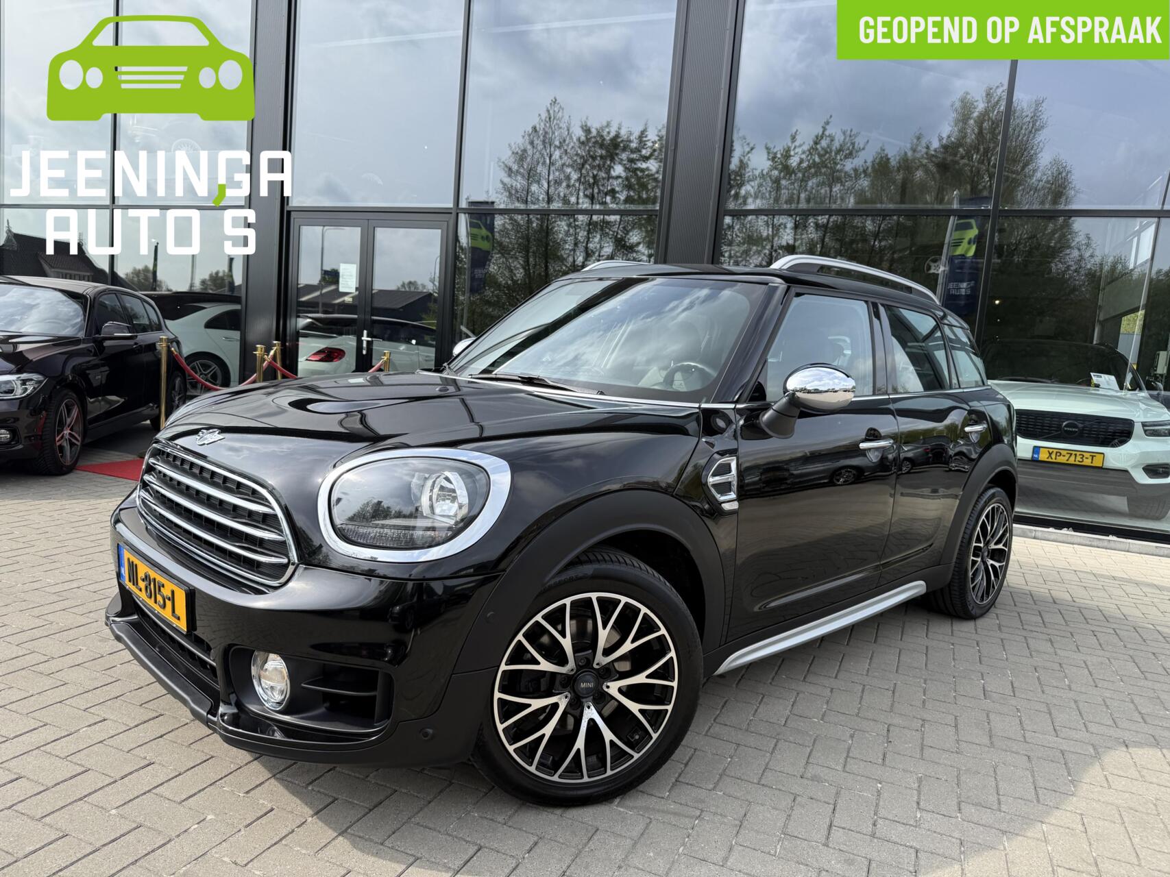 Foto van MINI COUNTRYMAN COOPER