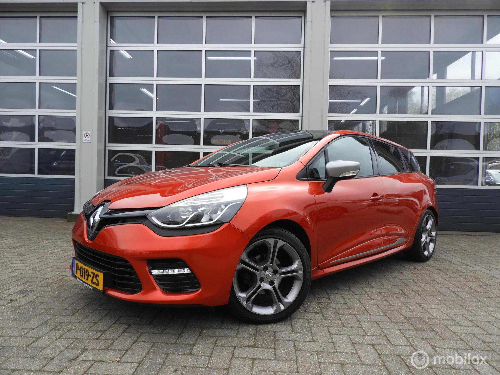 Renault Clio 1.2 GT Line, Panoramadak 2014 - voorkant