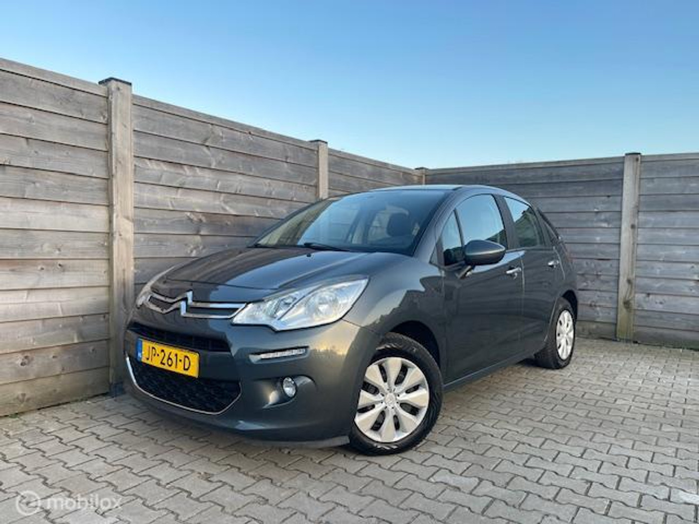 Citroen C3 1.0 VTi Attraction LEES TEKST CruiC-Airco-Trehaak 2013 - voorkant