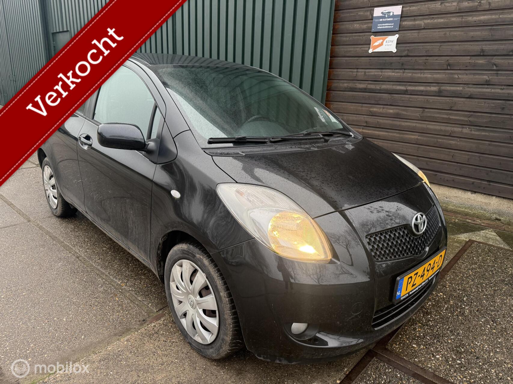 Toyota Toyota Yaris 1.3 VVTi dealer onderhouden, nw distr.riem 2008 - voorkant
