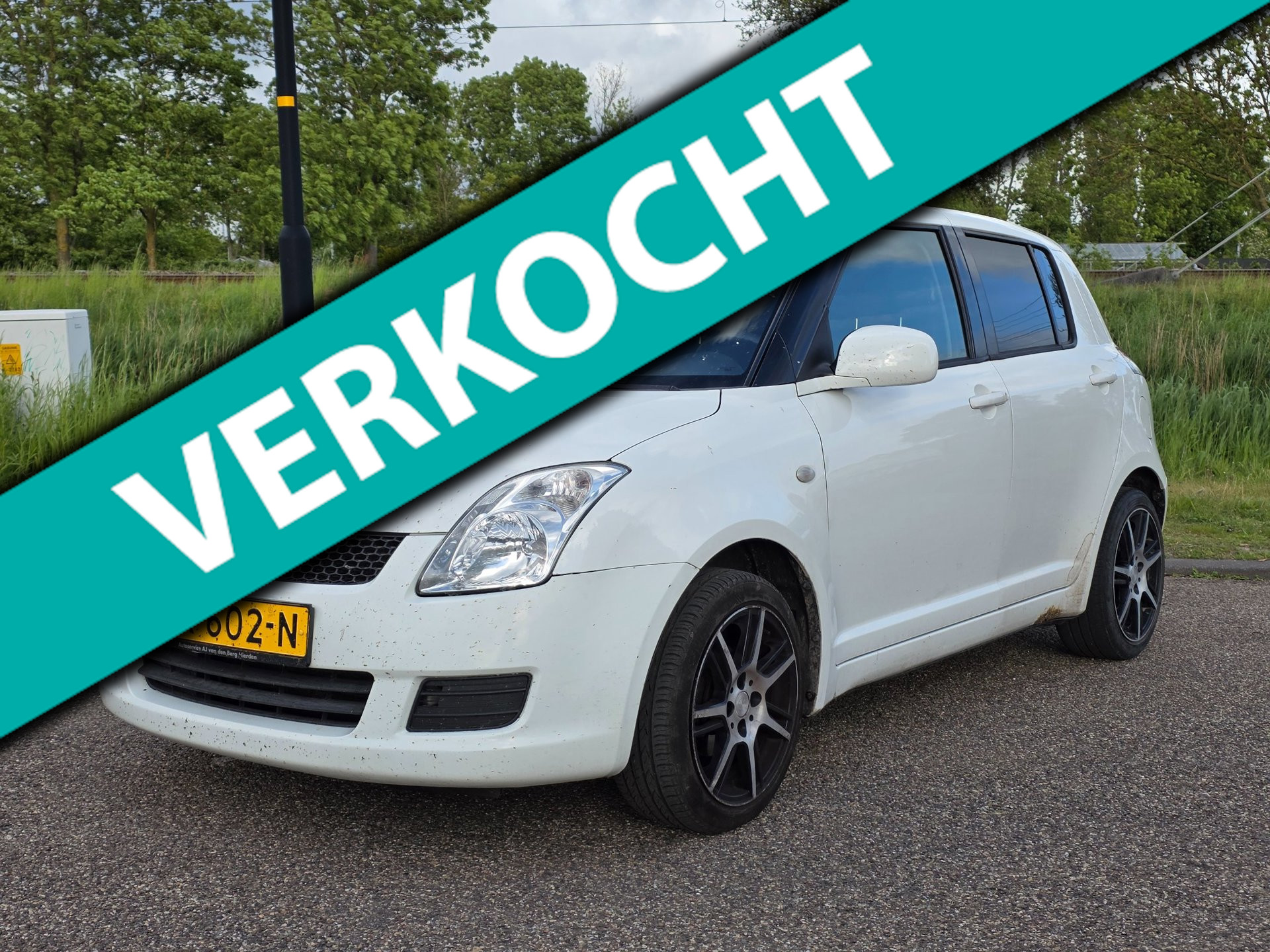 Foto van SUZUKI SWIFT