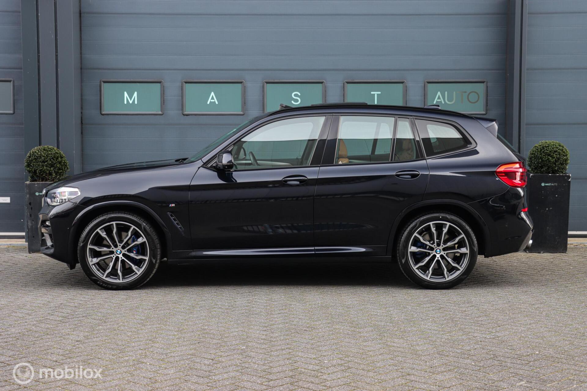 Foto van BMW X3 Xdrive30i