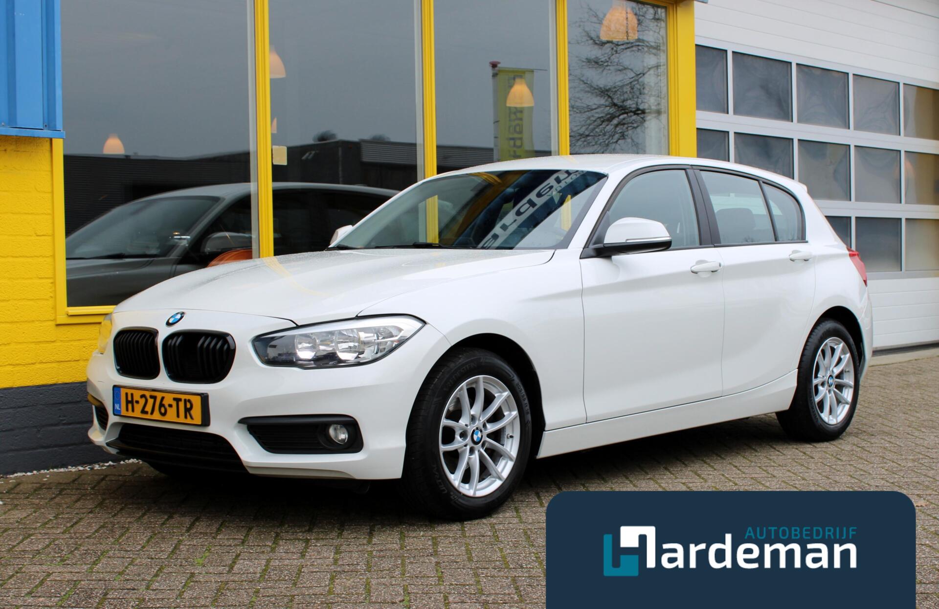 BMW 116i 116i Essential Stoelverw. Cruise 2015 - voorkant
