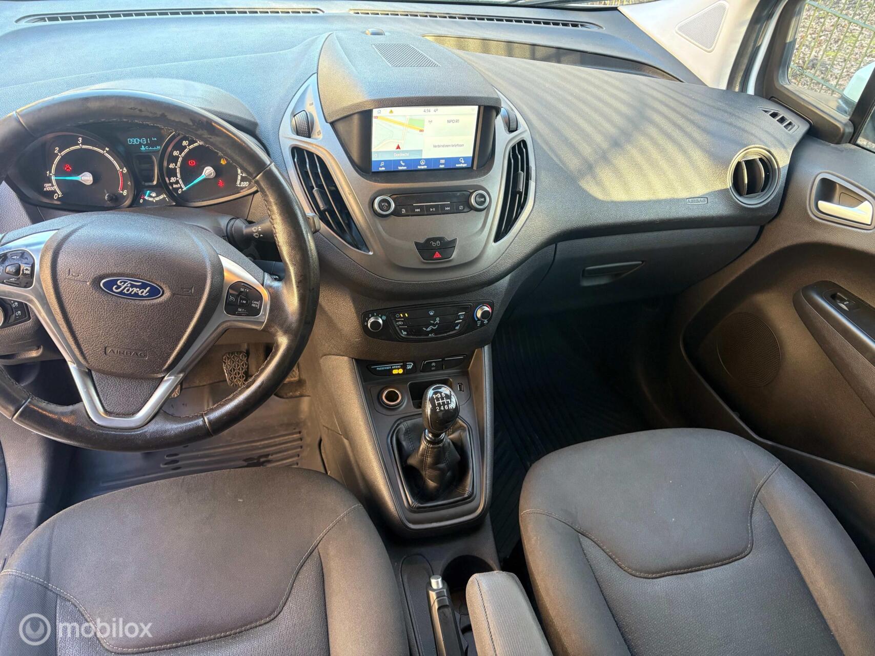 Foto van Ford Transit Courier