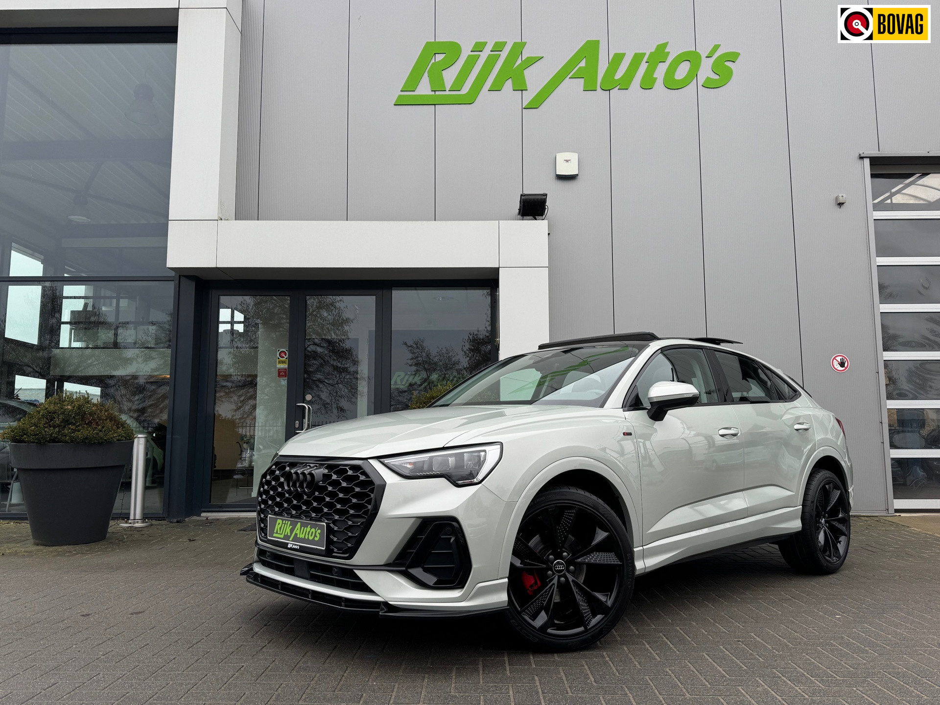 Audi Q3 Sportback Audi Q3 Sportback 35 TFSI Pro Line * Pano * Virtual Cockpit * CarPlay 2021 - voorkant