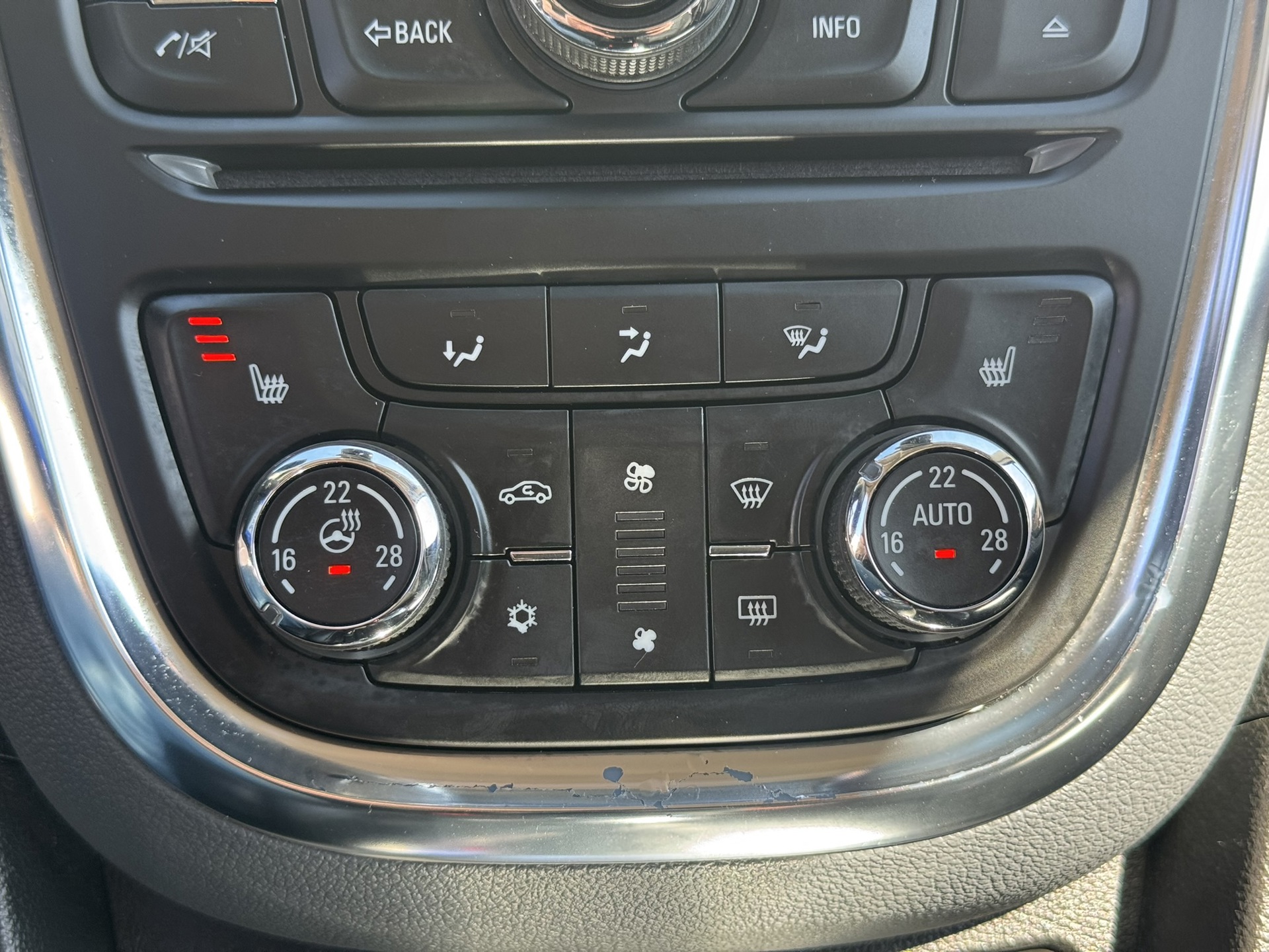 Foto van Opel Mokka
