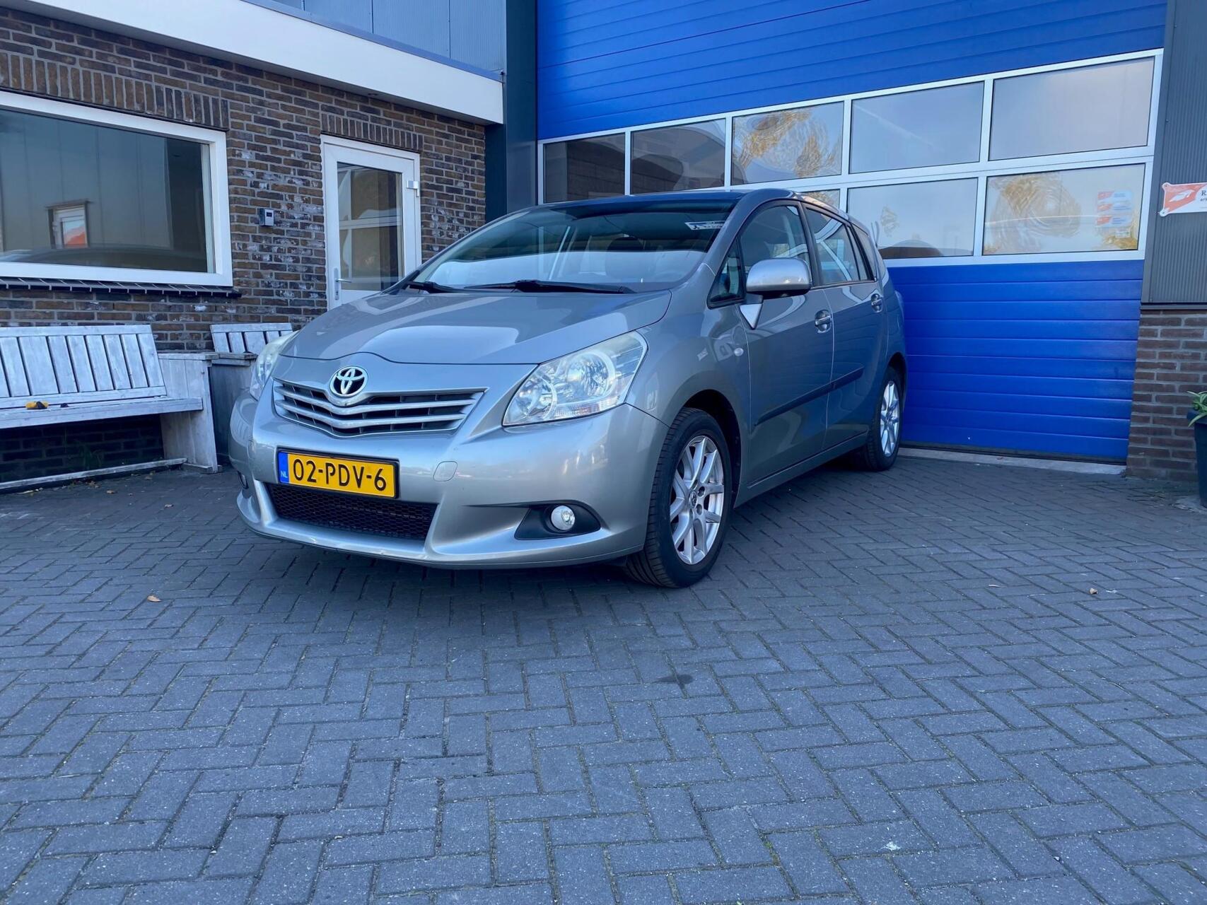 Foto van TOYOTA TOYOTA VERSO