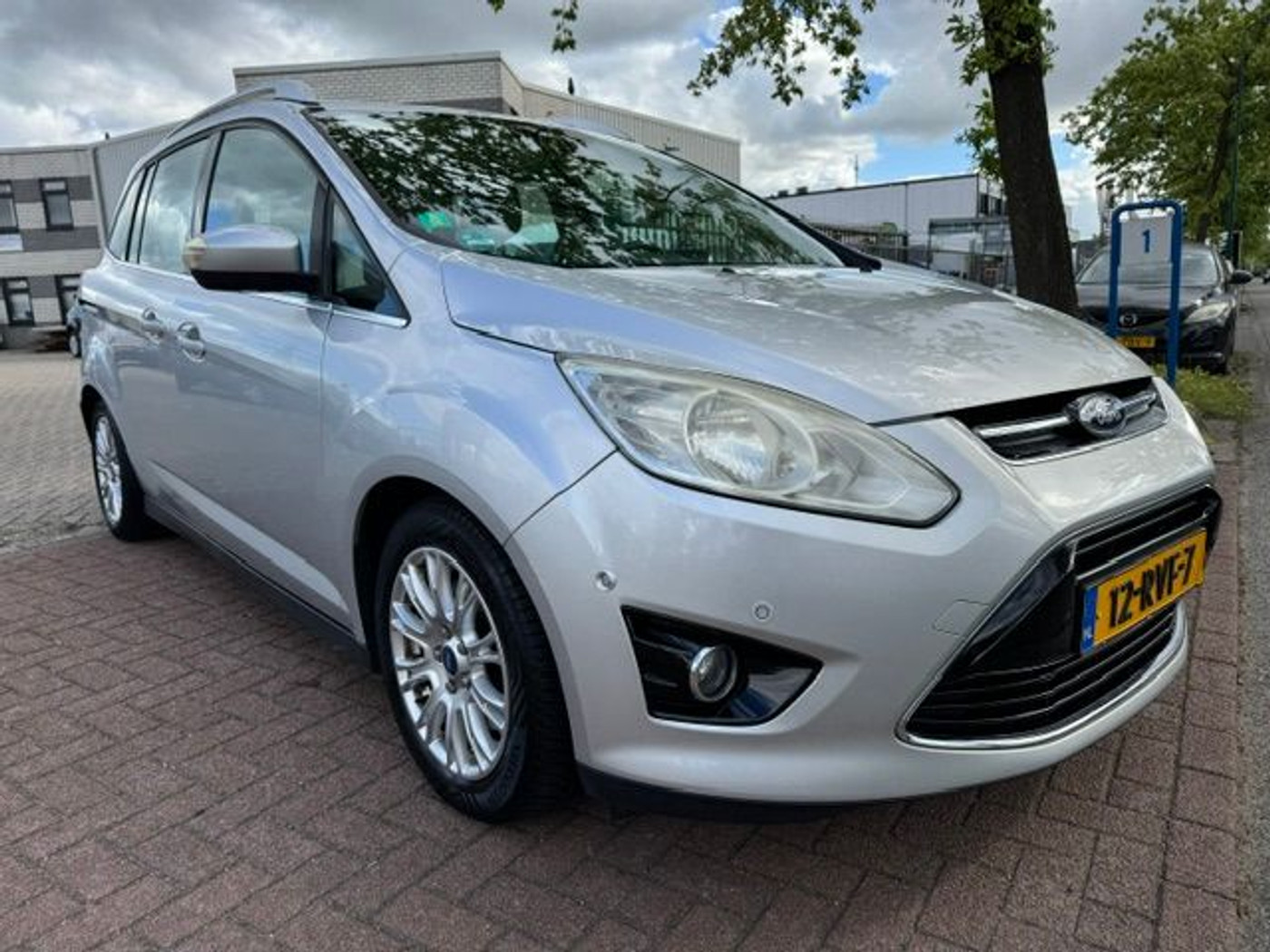 Foto van FORD GRAND C-MAX