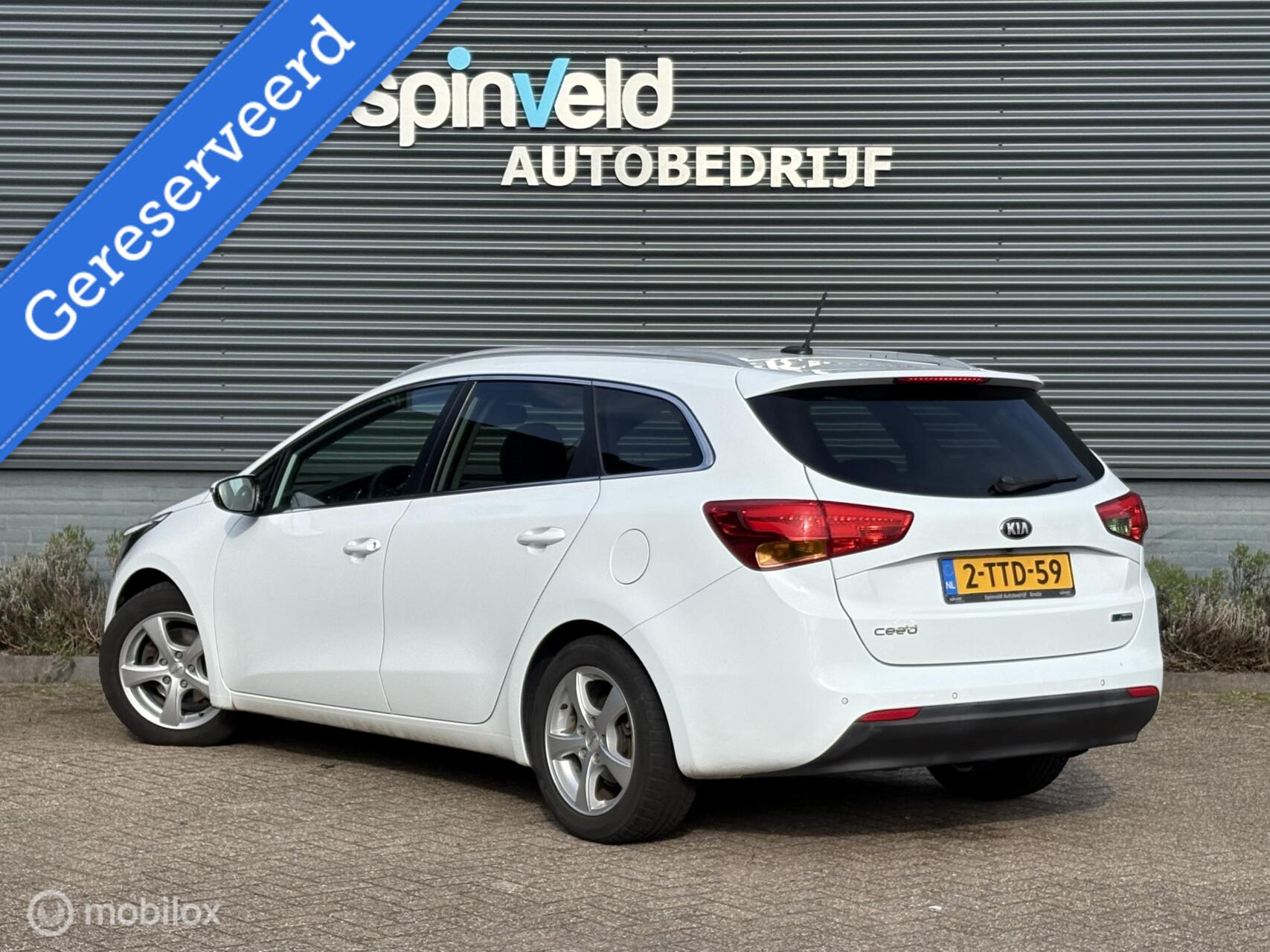 Foto van Kia Cee D