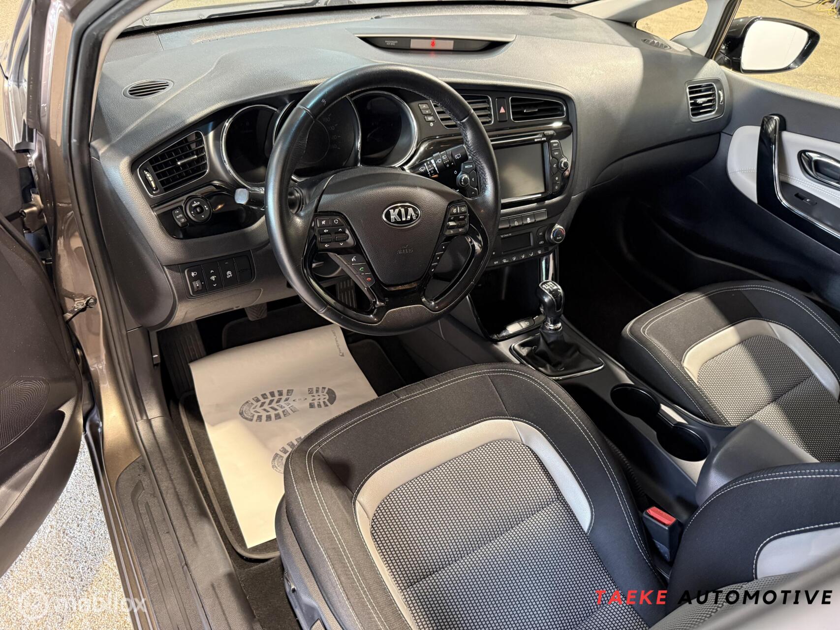 Foto van Kia Cee D
