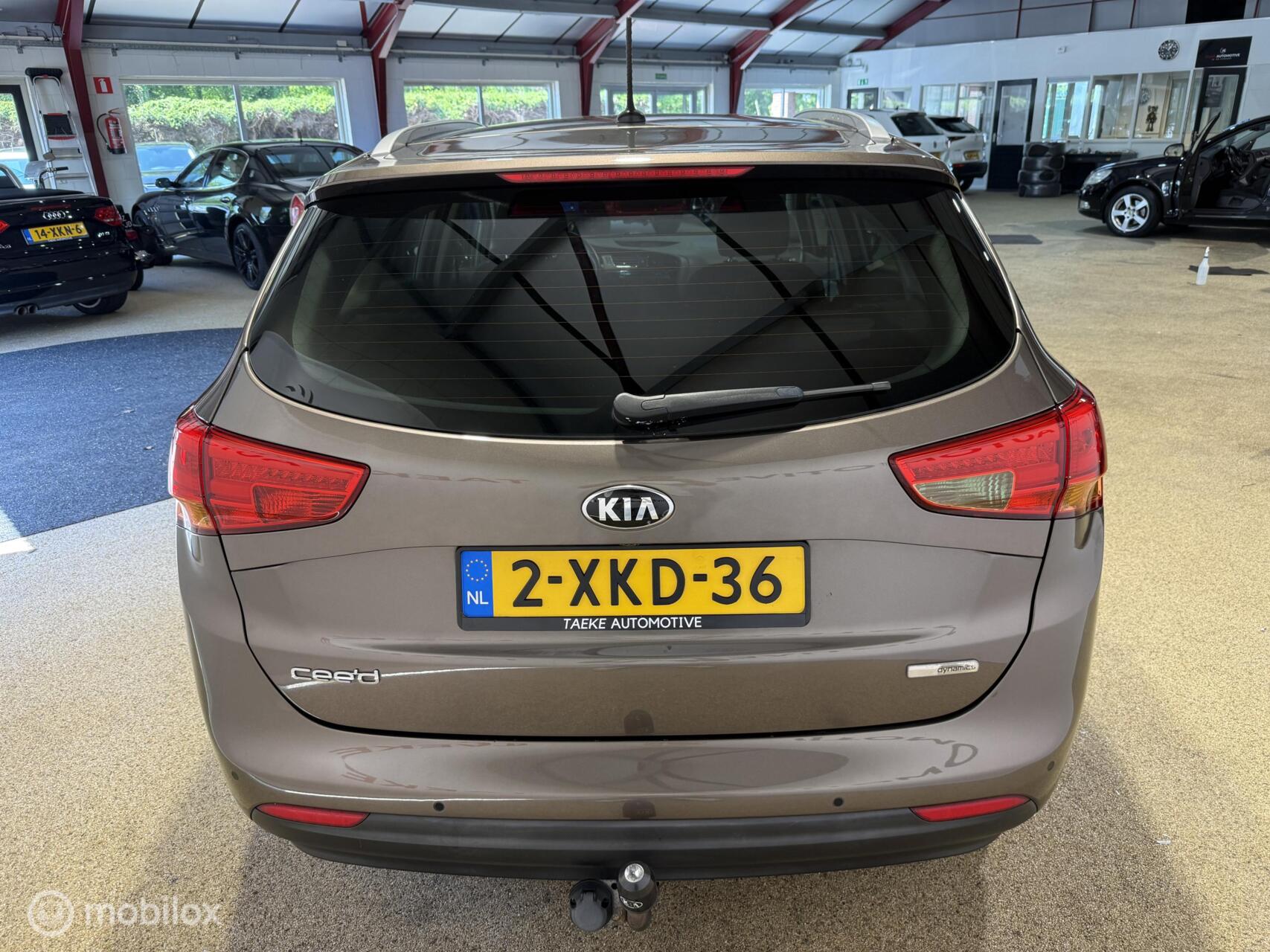 Foto van Kia Cee D