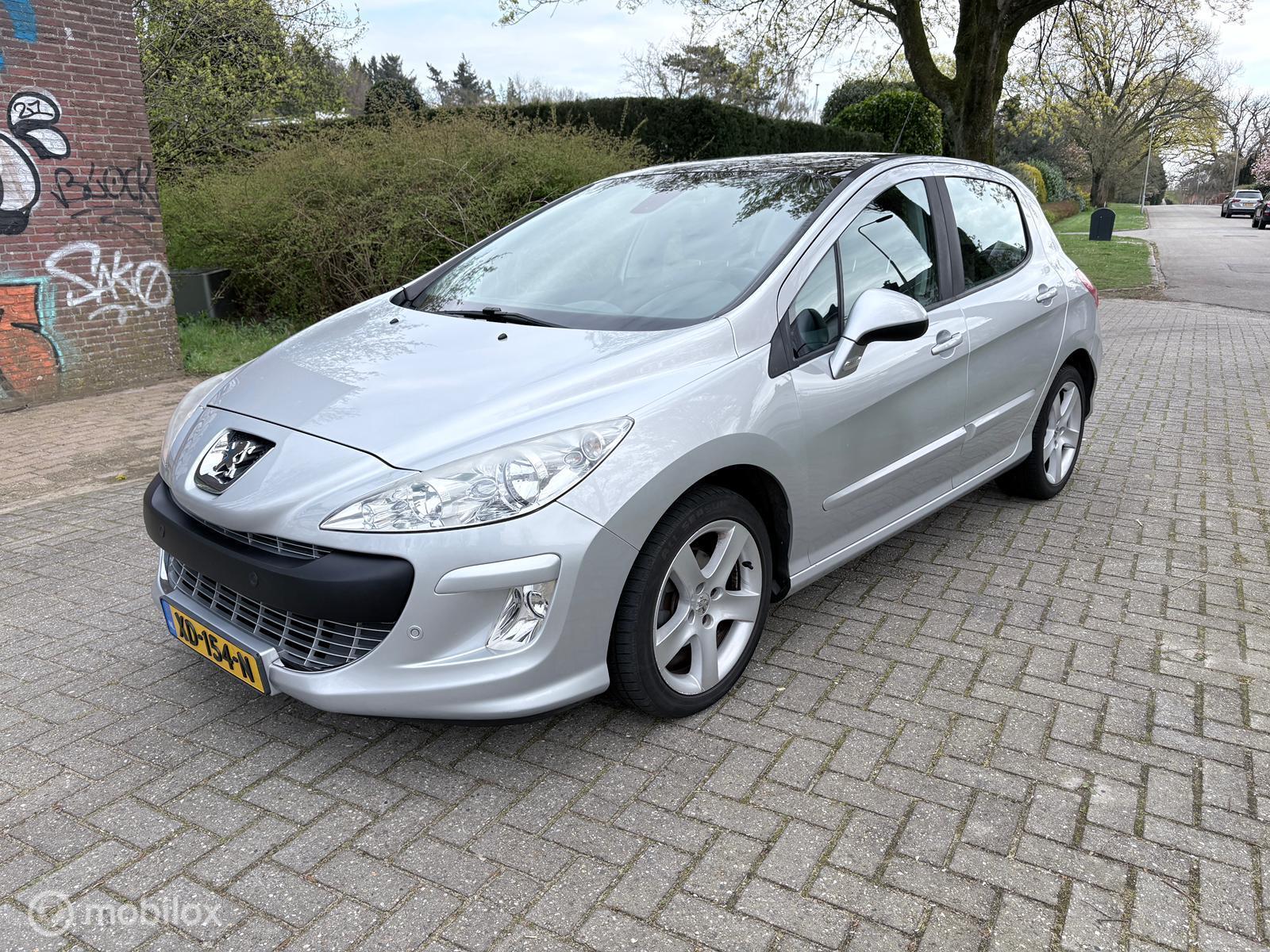 Peugeot 308 1.6 VTi | PANO | CRUISE | ALLSEASON | CLIMA | 2010 - voorkant