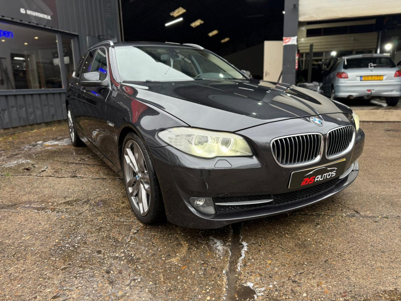 Foto van BMW 528i