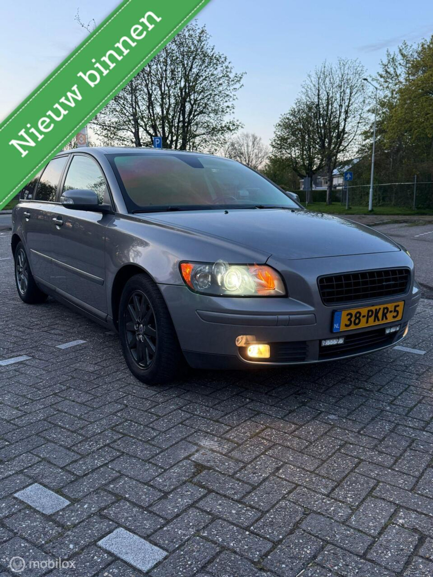 Foto van VOLVO V50