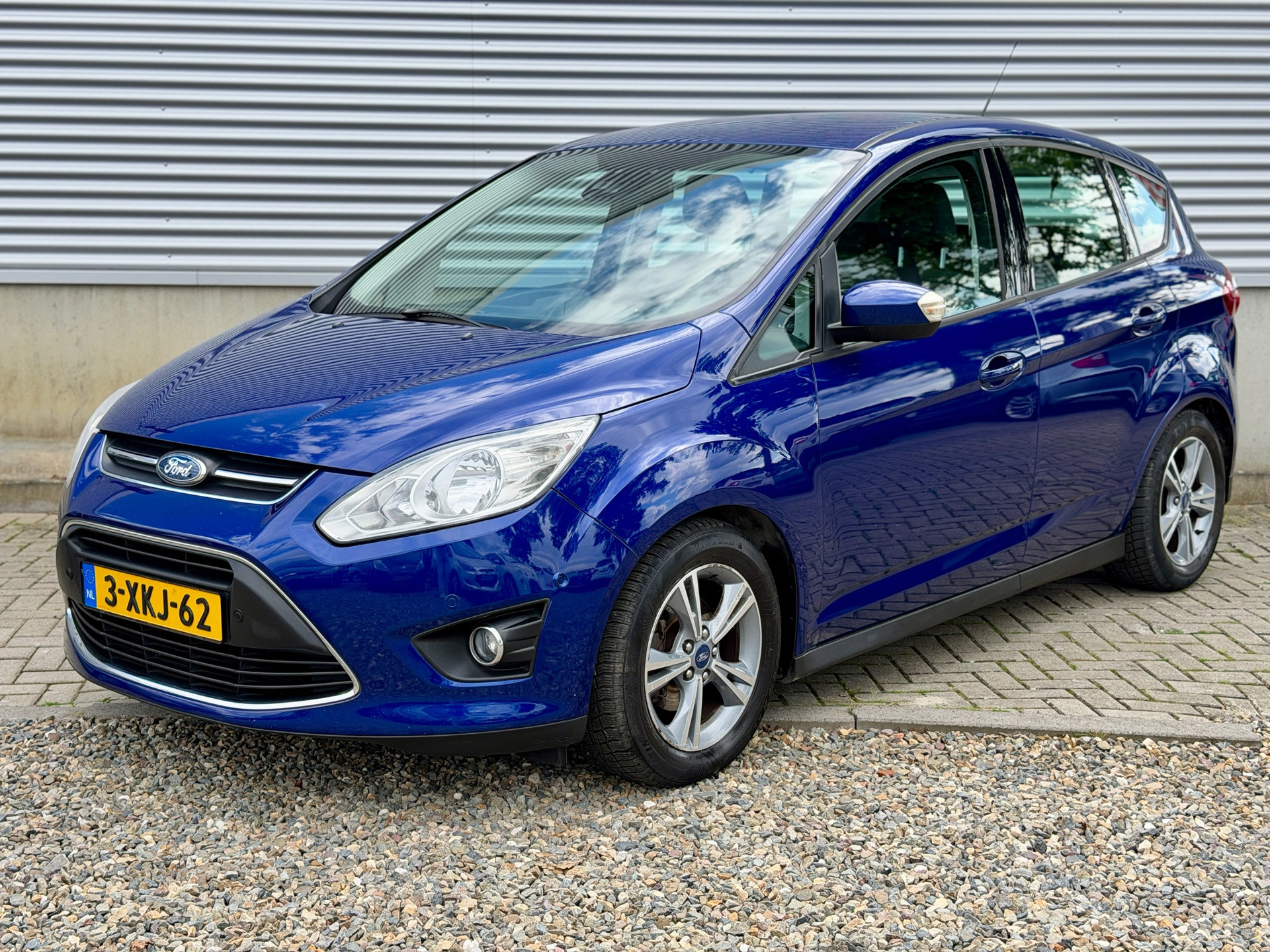 Ford C-max 1.0 Titanium 125 pk [ nieuwe distributie,2e eig.trekhaak ] 2014 - voorkant