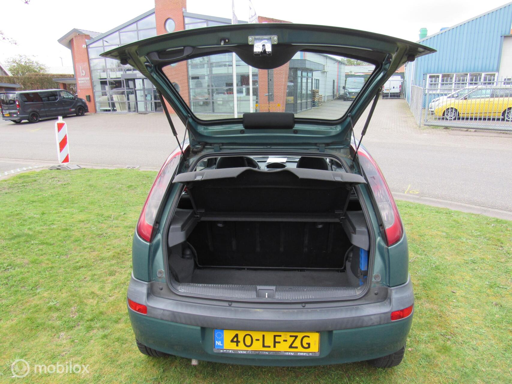 Foto van Opel Corsa-c