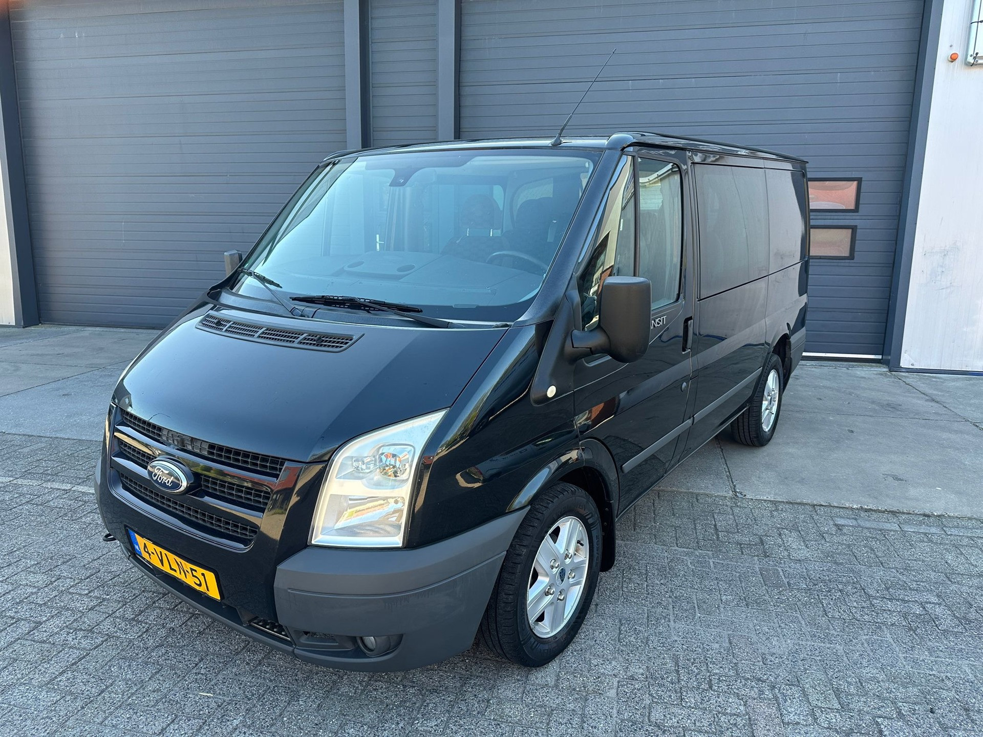 Ford Transit 260s DC 115dpf 4.36 260S 2.2 TDCI SHD DC 2011 - voorkant
