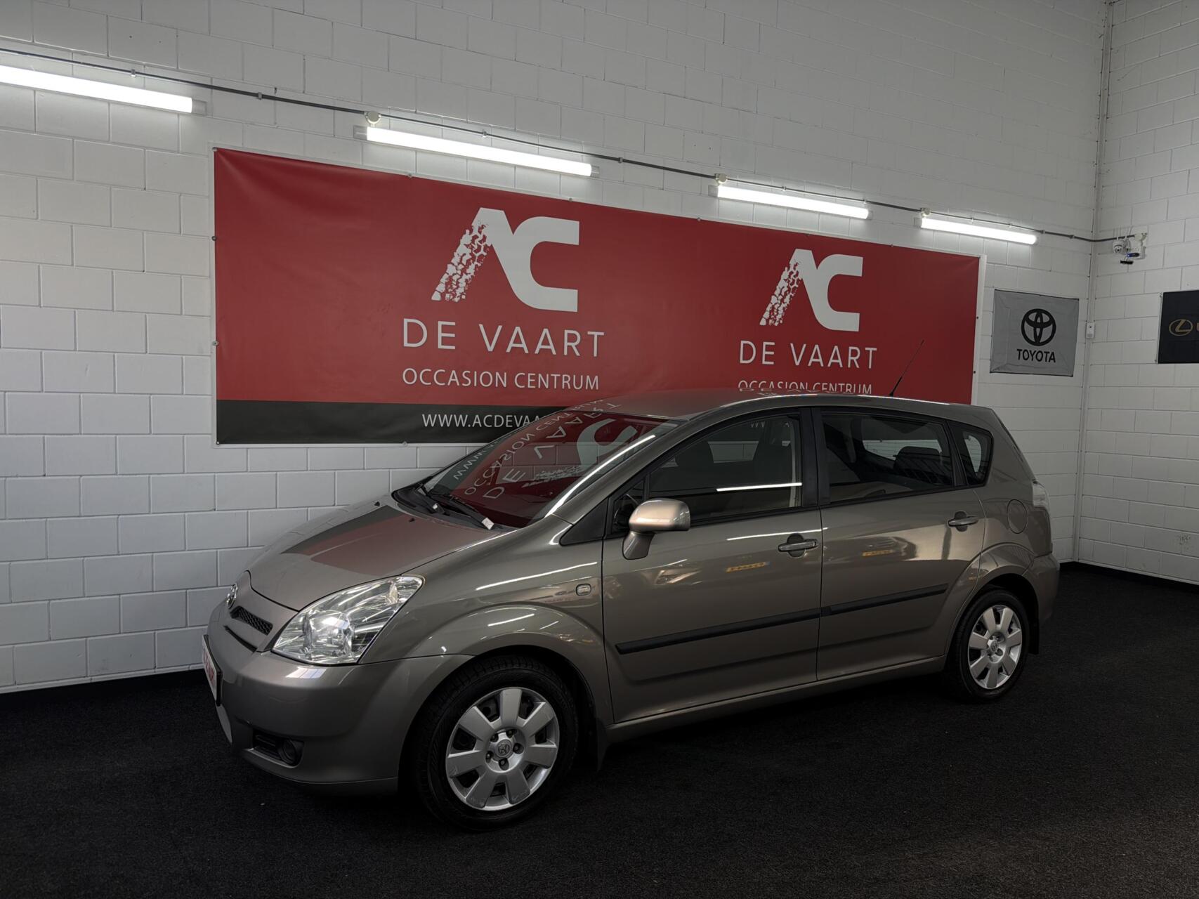 Foto van TOYOTA TOYOTA COROLLA VERSO