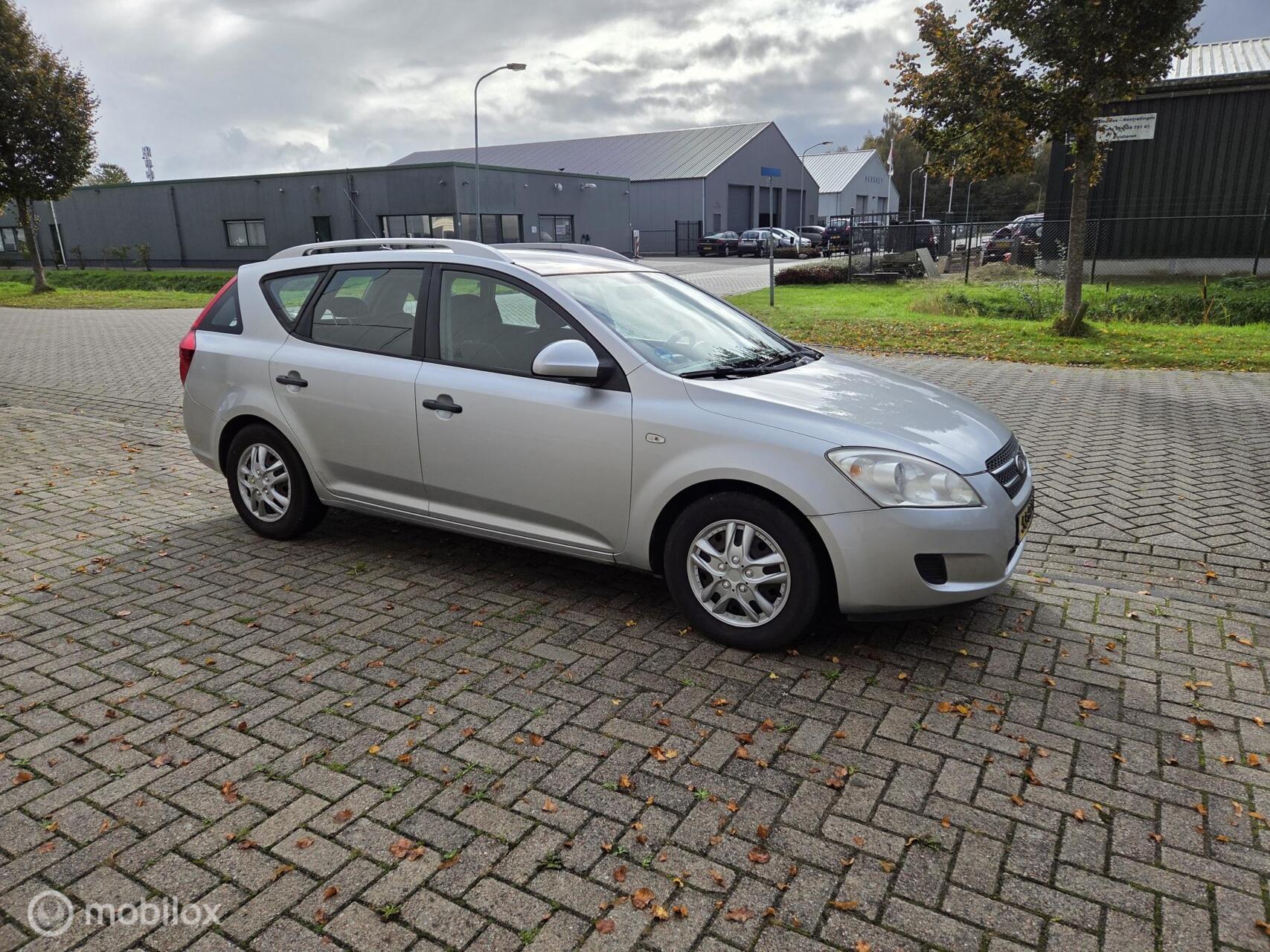 Foto van Kia Cee D