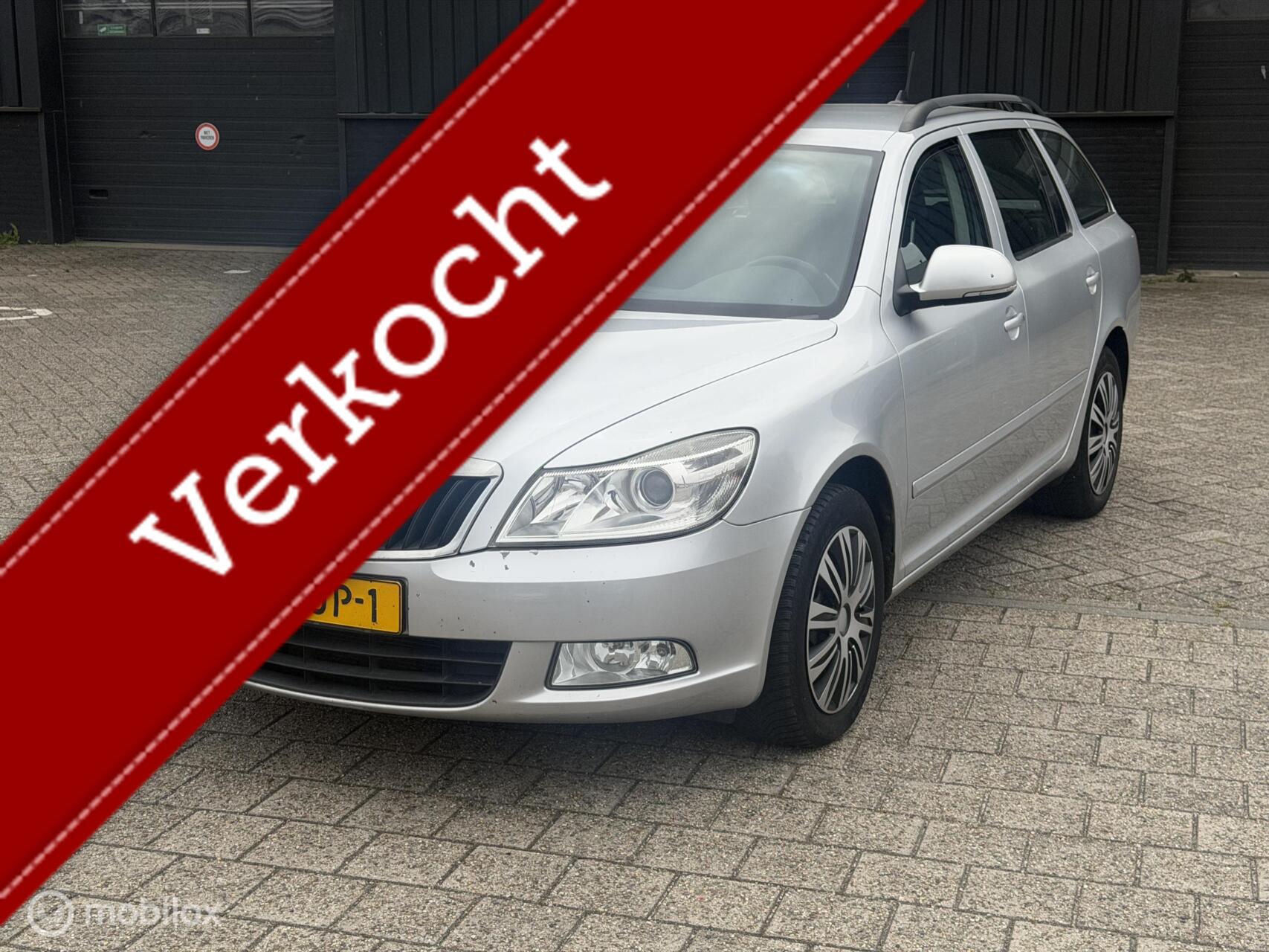Skoda Octavia 1.2 TSI Ambition 2011 - voorkant