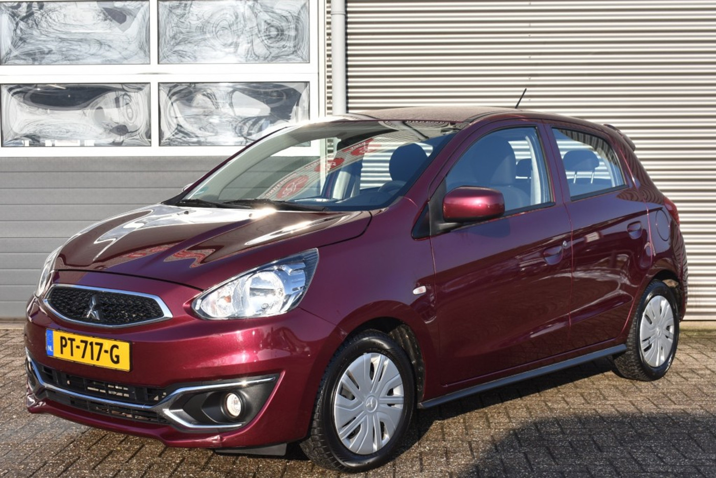 Foto van Mitsubishi Space Star