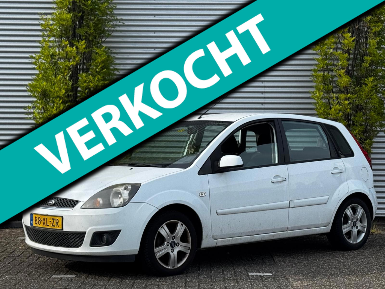 Ford Fiesta 1.4-16V Futura AIRCO Nieuwe APK 2007 - voorkant