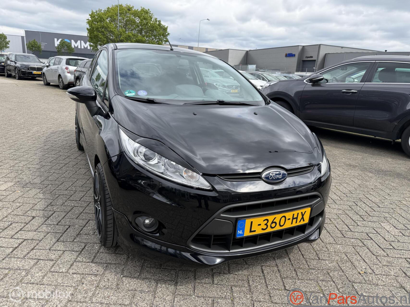 Ford Fiesta 1.4 Trend,Airco! 2011 - voorkant
