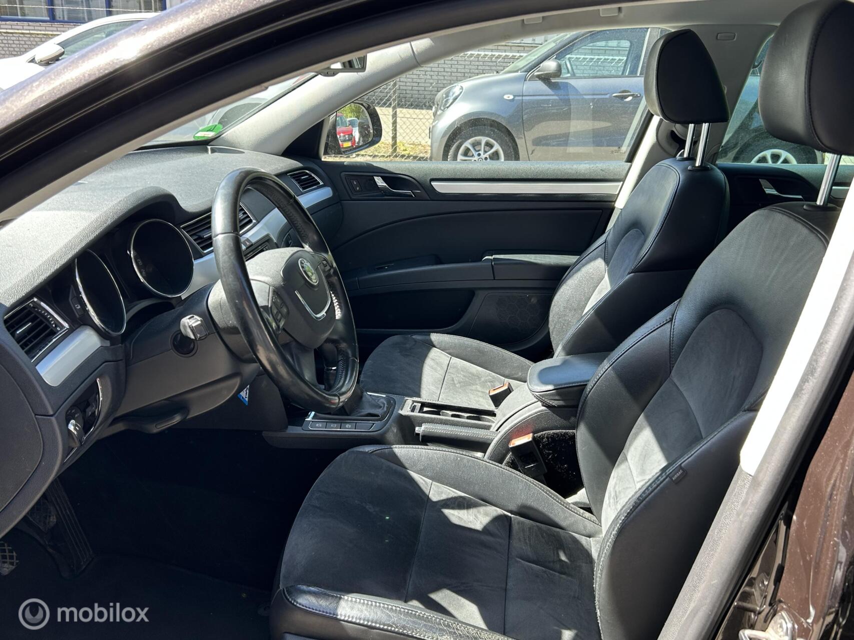 Foto van Skoda Superb