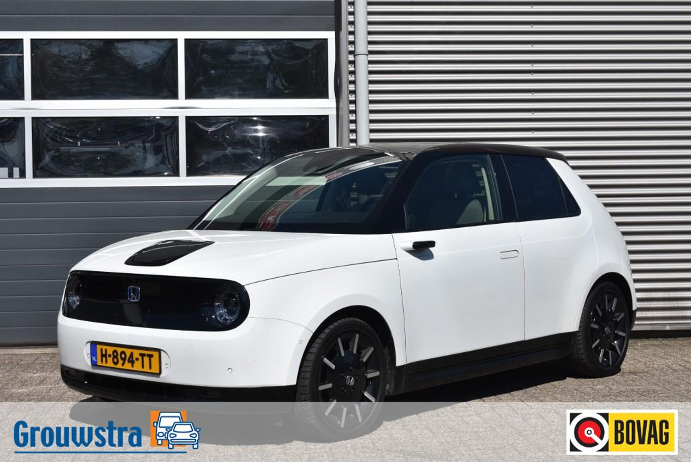 Foto van HONDA HONDA E